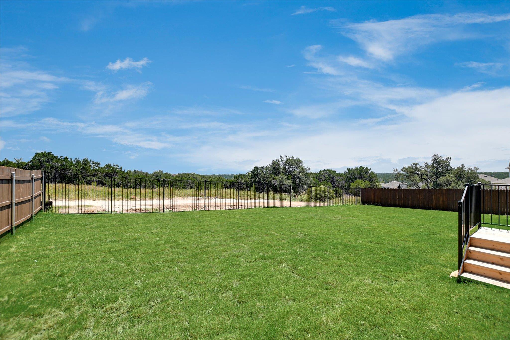 1209 Stormy Dr Property Photo 39