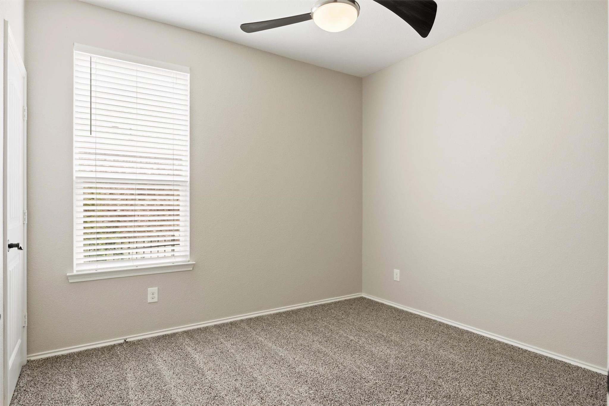 31316 Kingsway Rd Property Photo 25