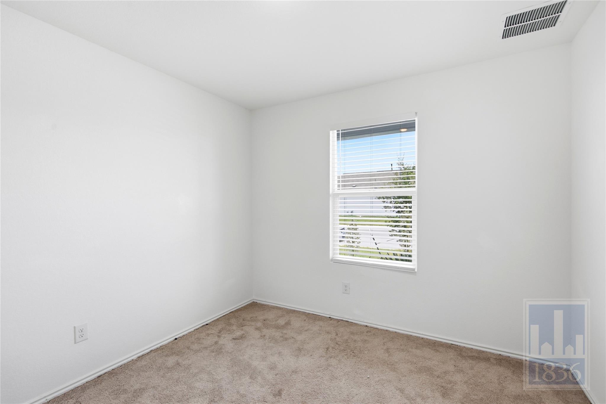 612 Clear Sky Dr Property Photo 16