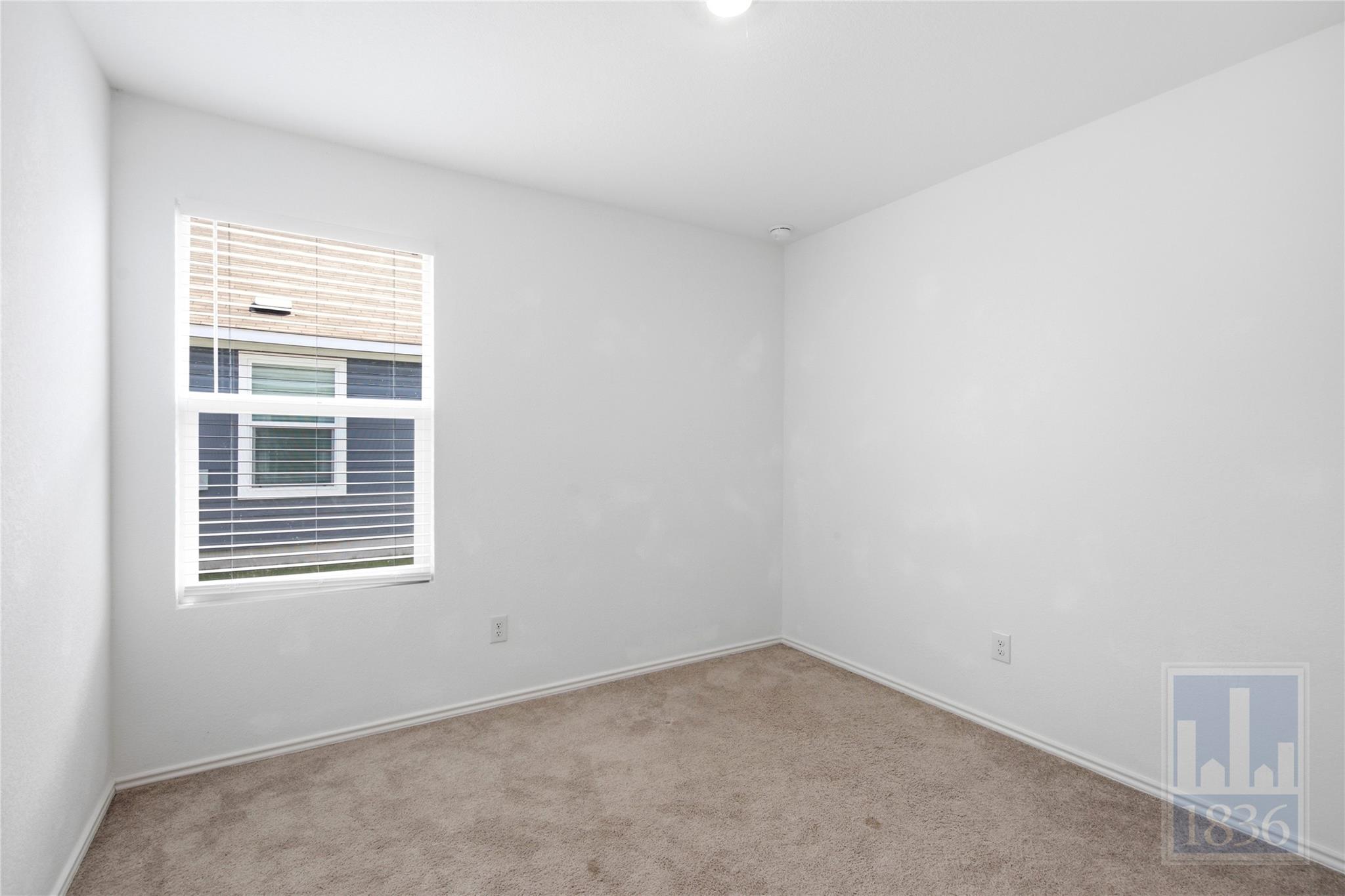 612 Clear Sky Dr Property Photo 17