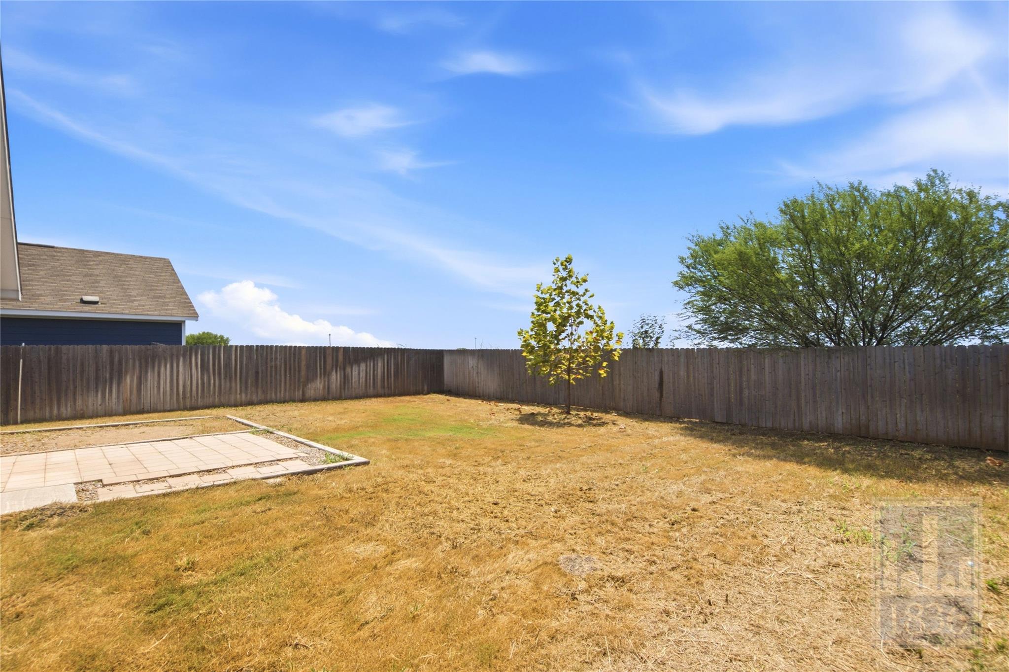 612 Clear Sky Dr Property Photo 23