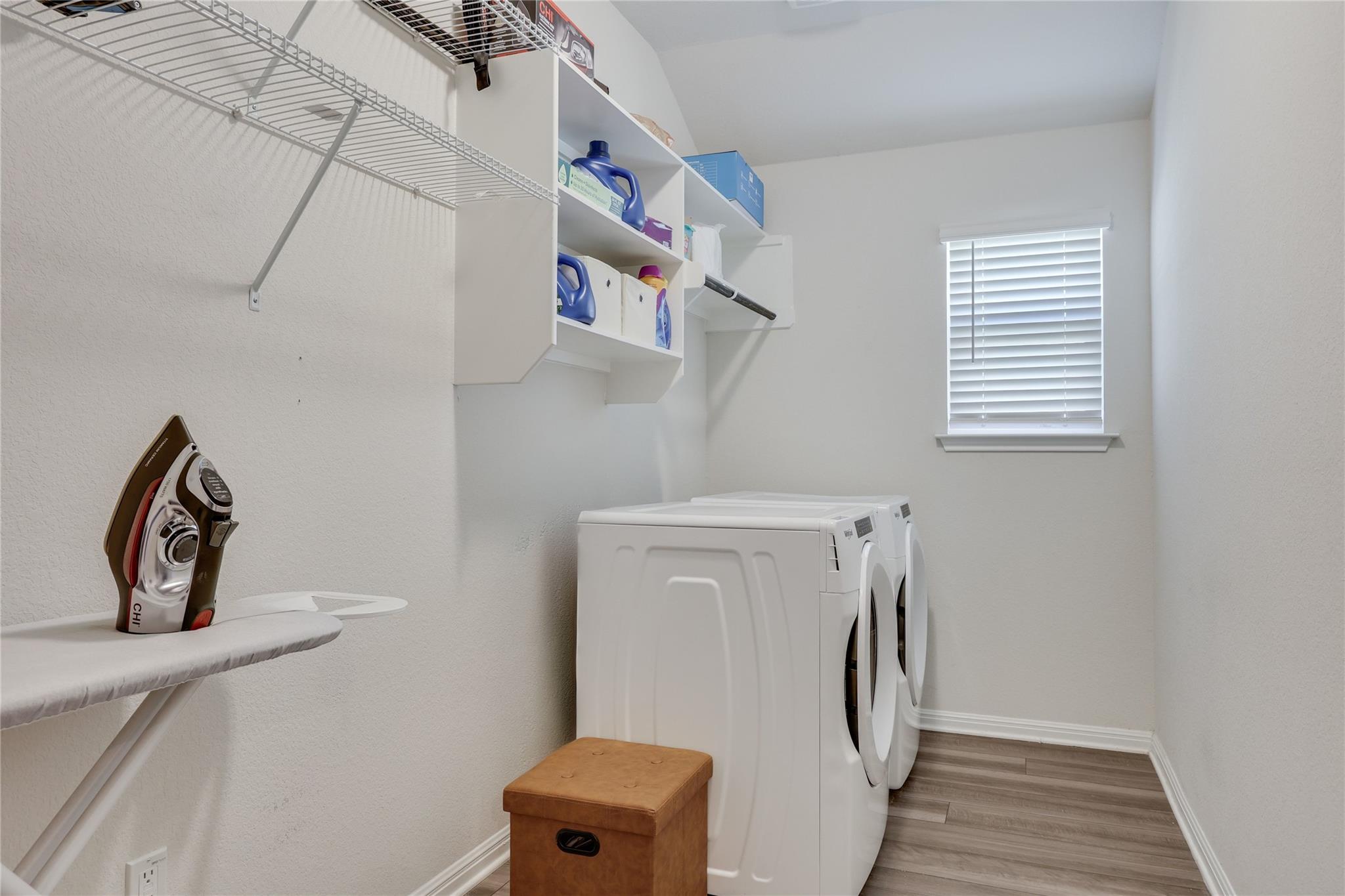406 Grasslands Trl Property Photo 34