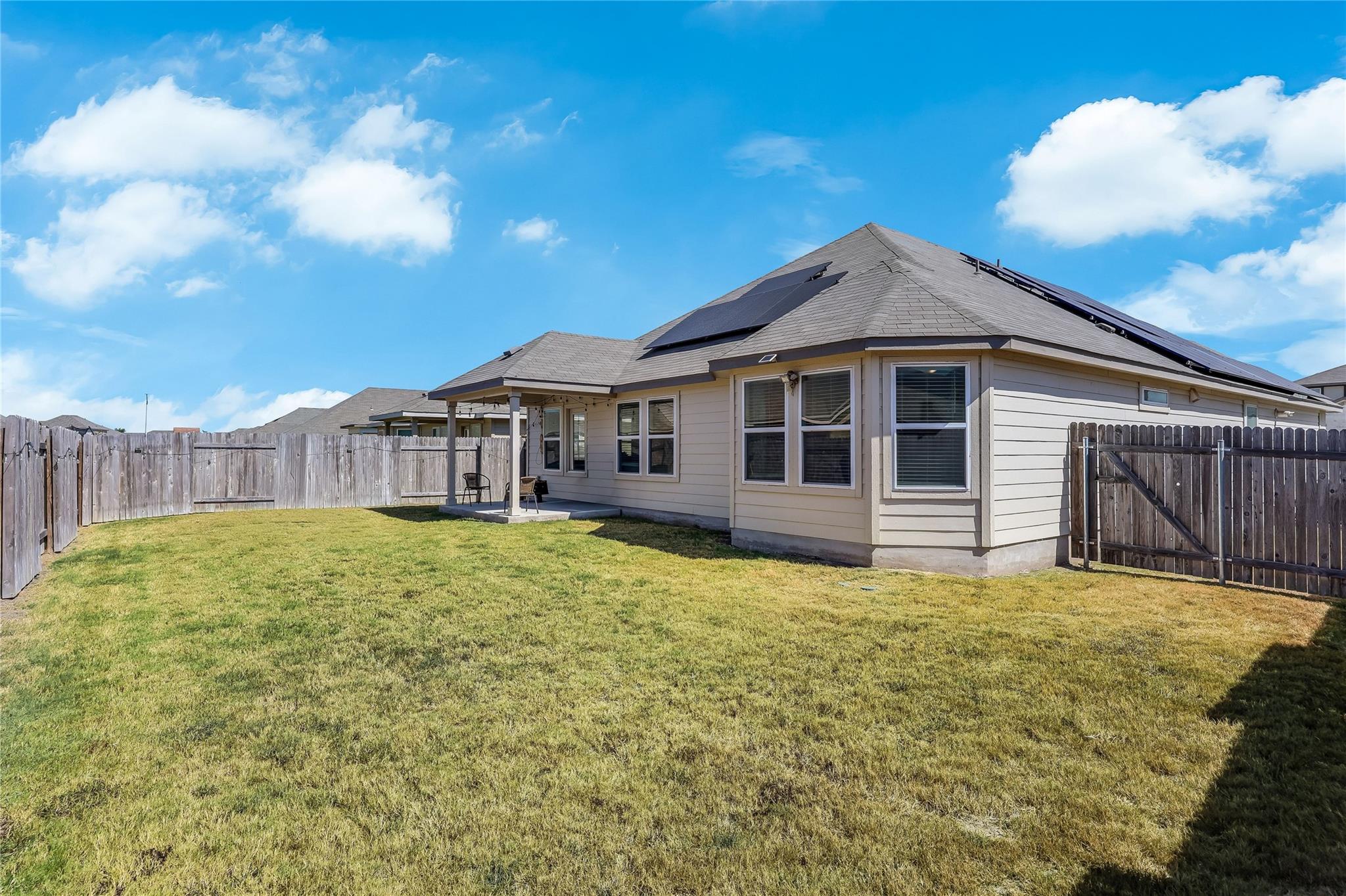 406 Grasslands Trl Property Photo 36