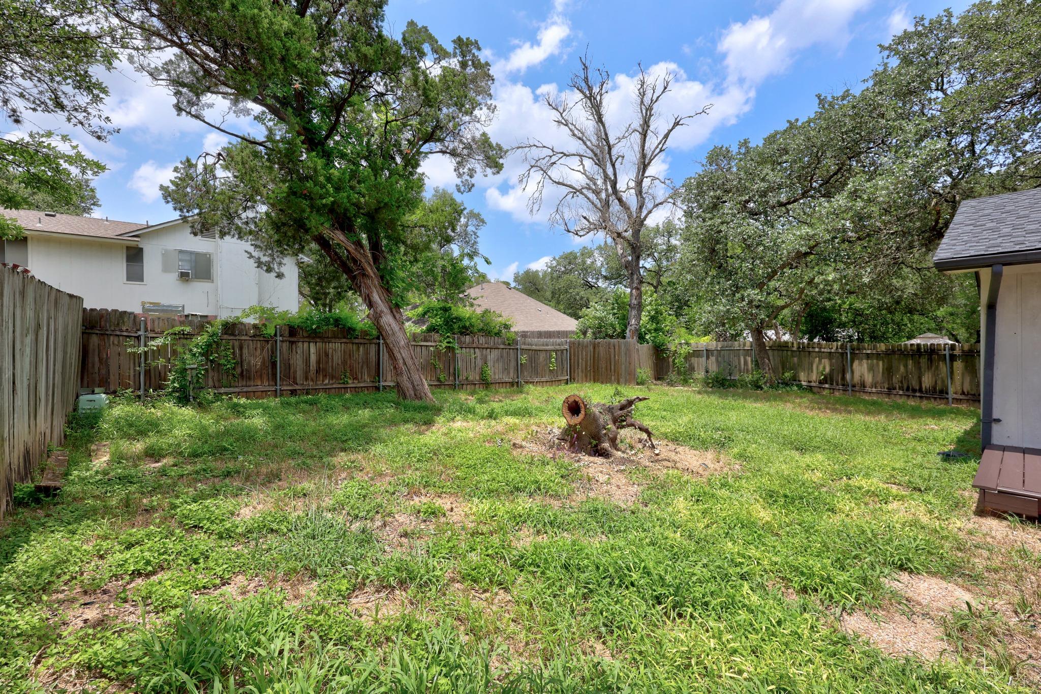 8708 Huebinger Pass Property Photo 28