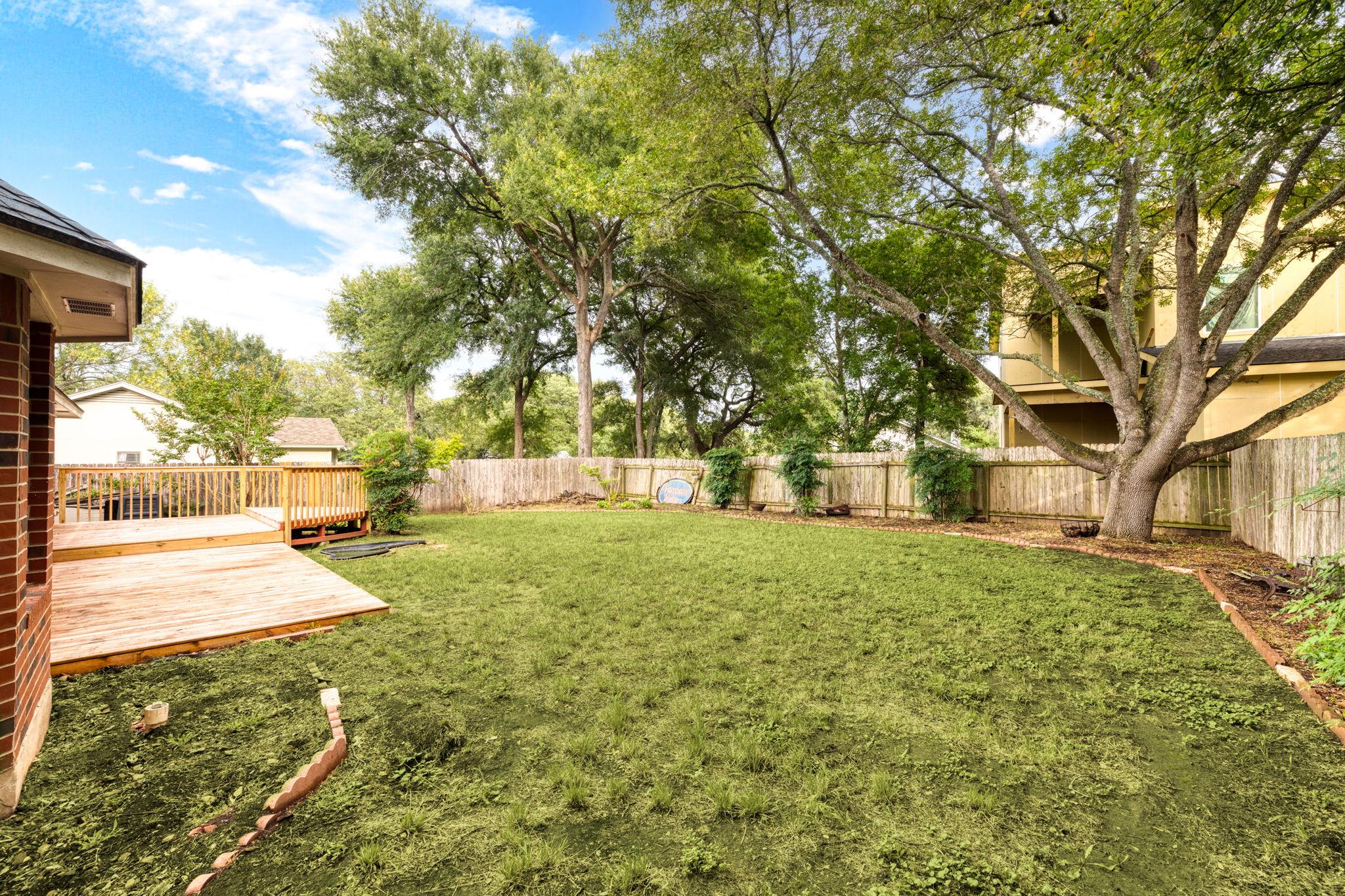 1502 Oak Knoll Ln Property Photo 16