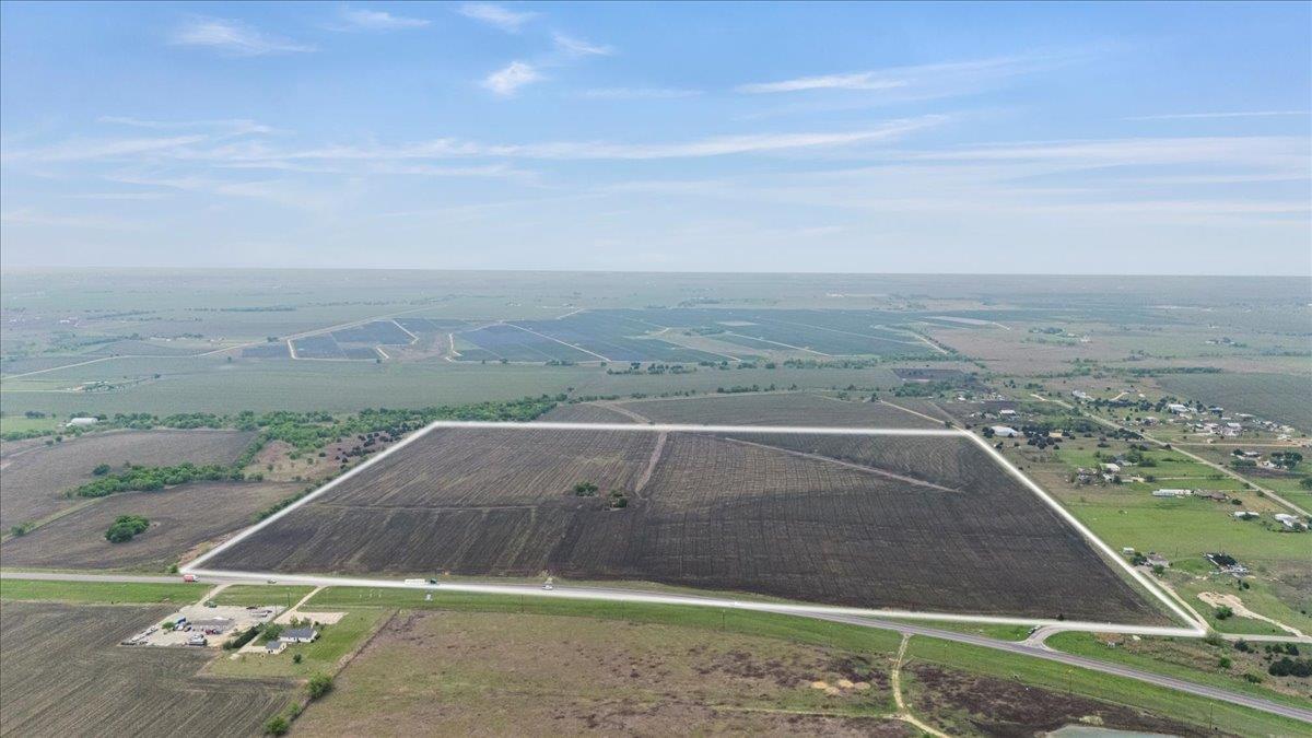 18701 Fm 973 Lot 1 Property Photo 6