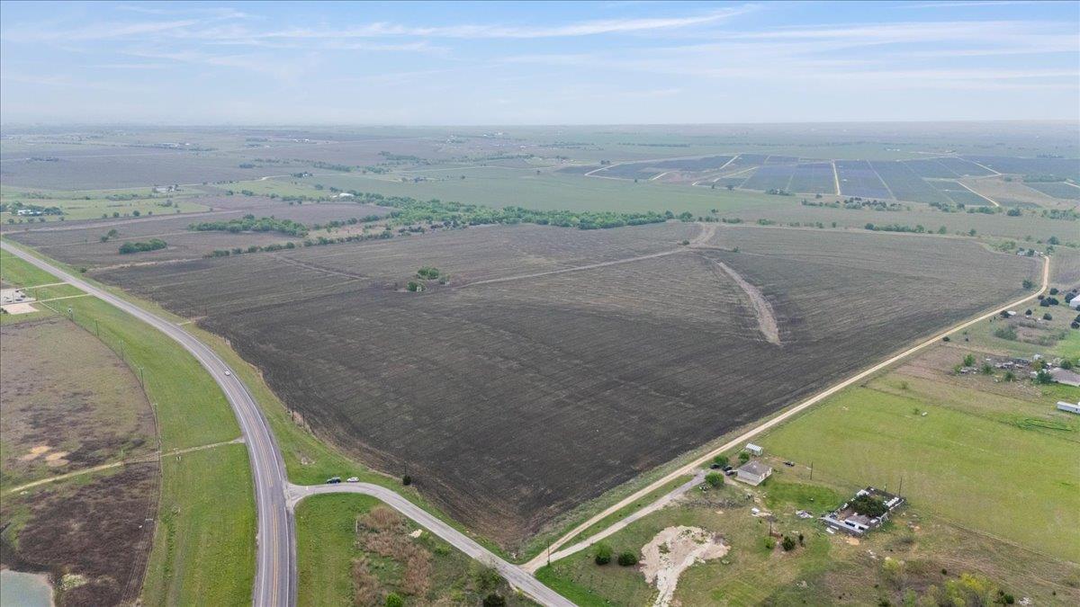 18701 Fm 973 Lot 1 Property Photo 9