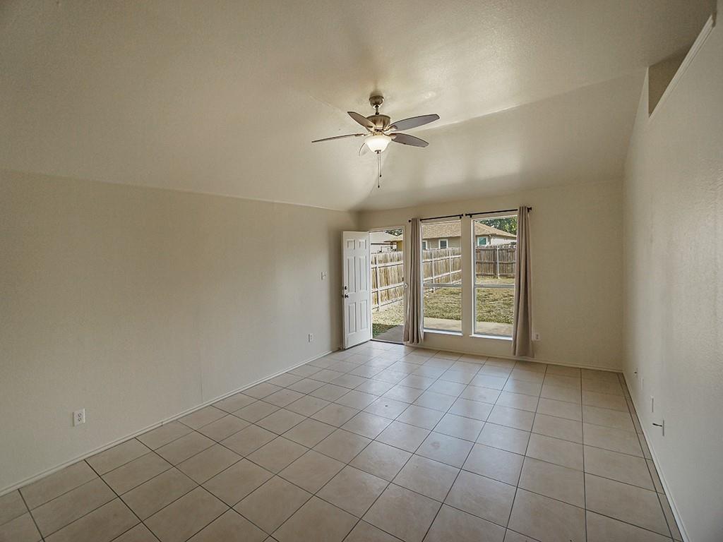 121 Shenandoah Trl Property Photo 6