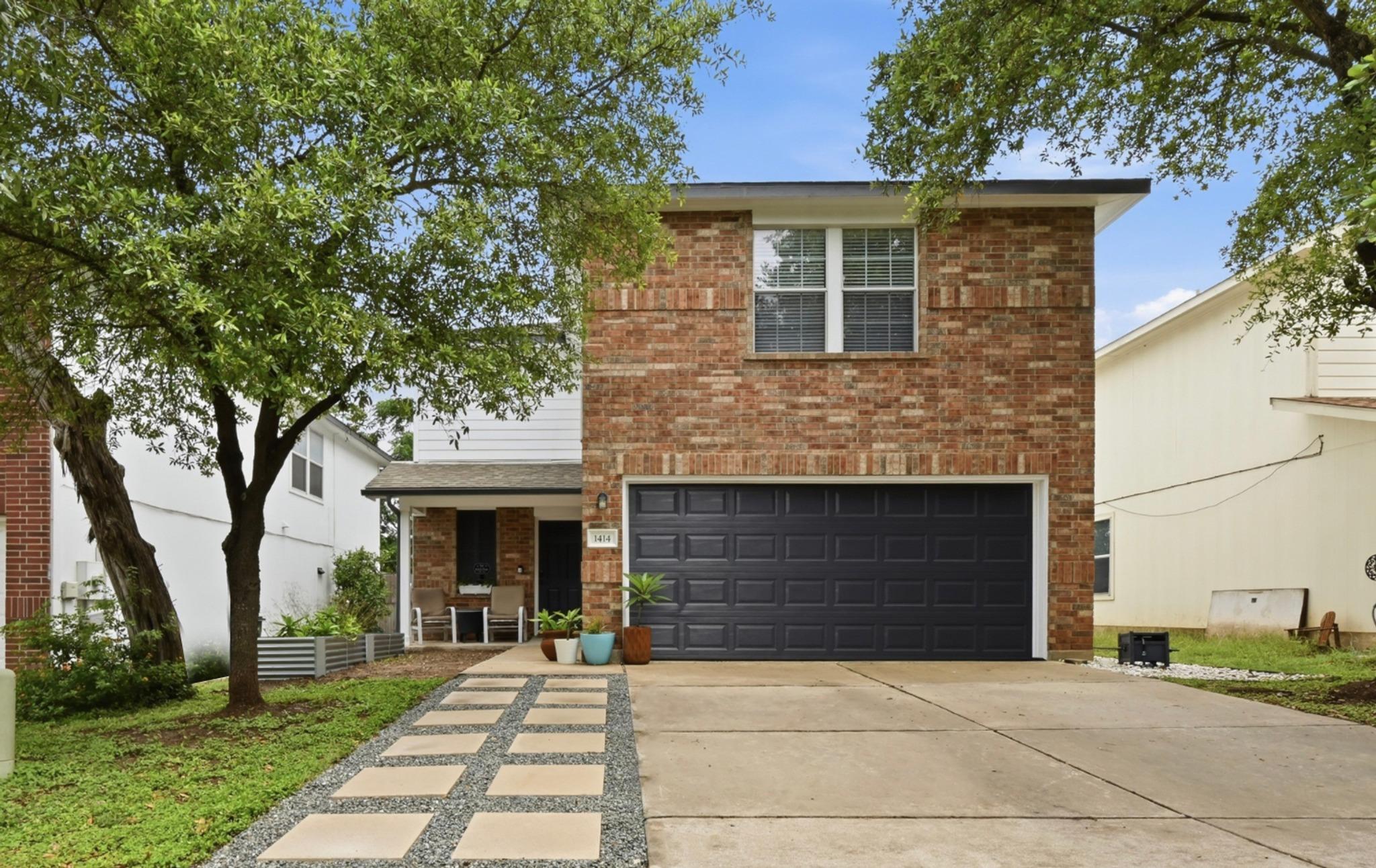 1414 Strickland Dr Property Photo 1