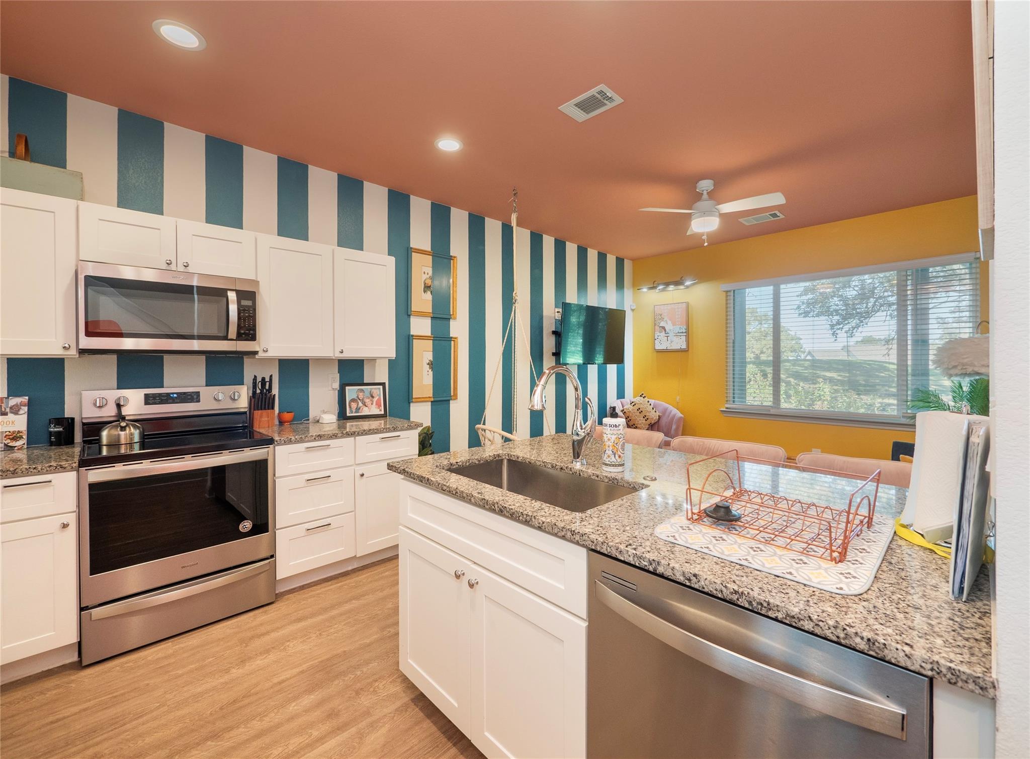 18804 Nicklaus Dr Property Photo 4