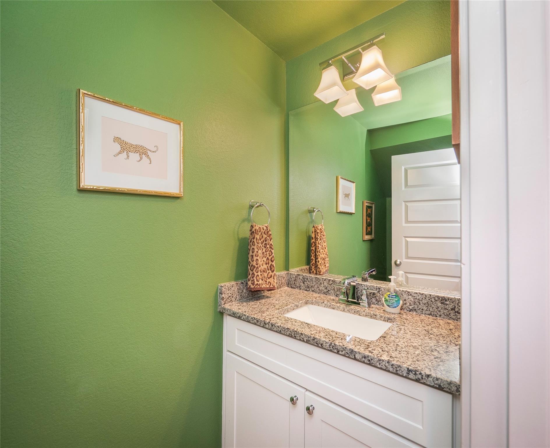 18804 Nicklaus Dr Property Photo 7