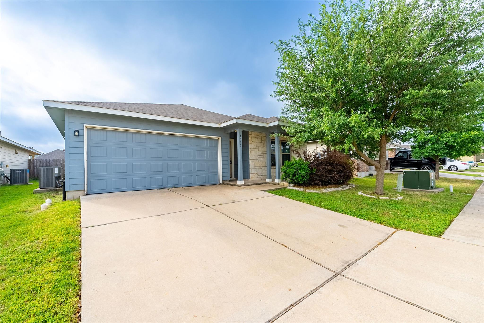 4513 Fifnella Way Property Photo 1