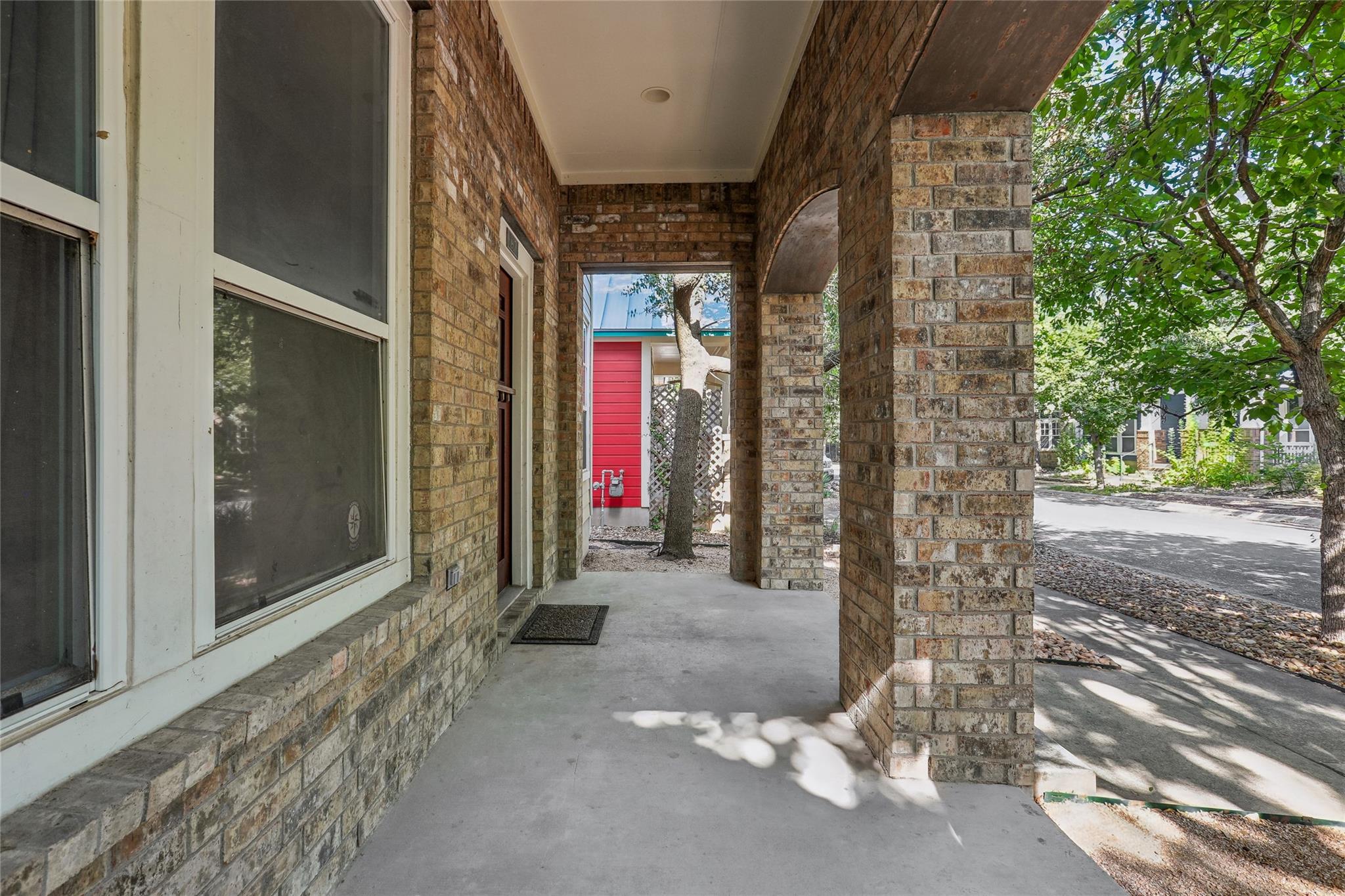 1917 Mccloskey St Property Photo 3