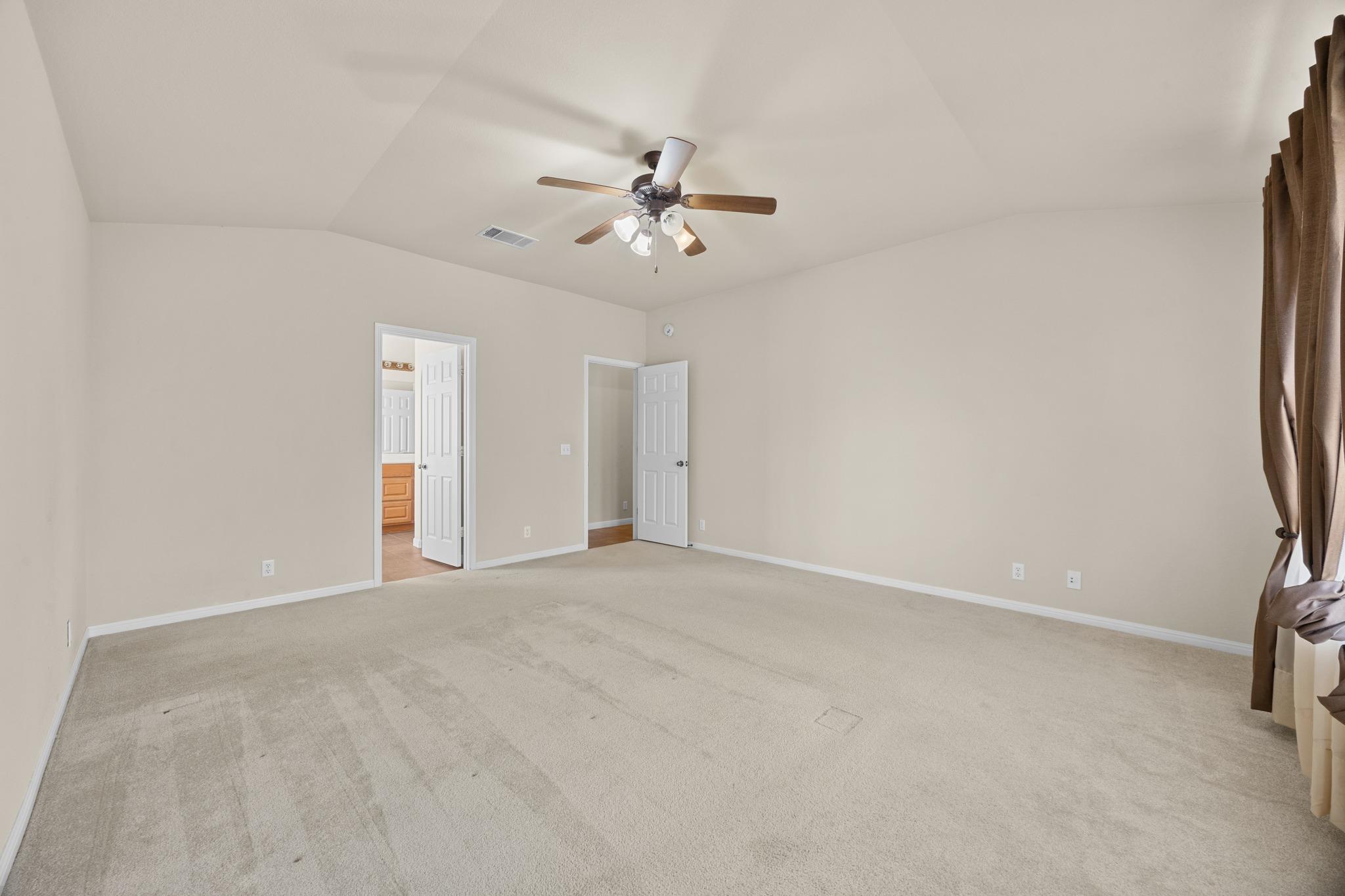 104 S Buckboard None Property Photo 15