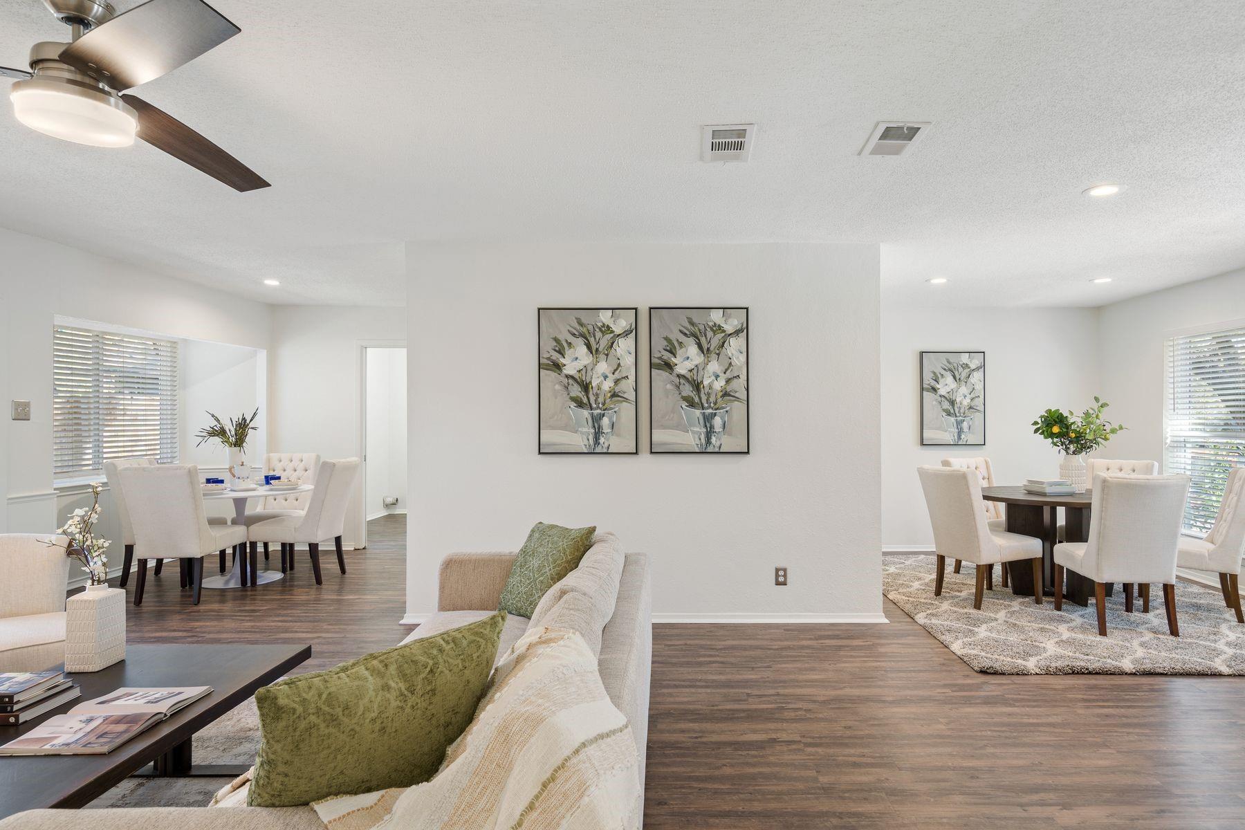 11704 Broad Oaks Dr Property Photo 3