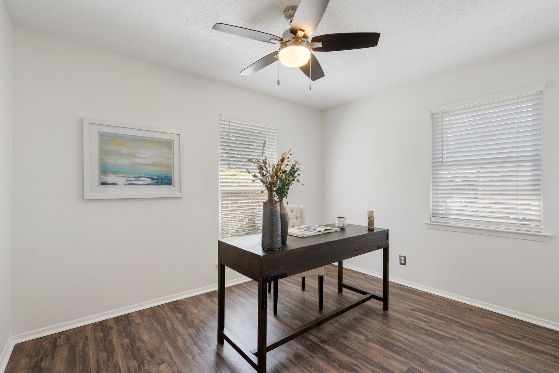 11704 Broad Oaks Dr Property Photo 14