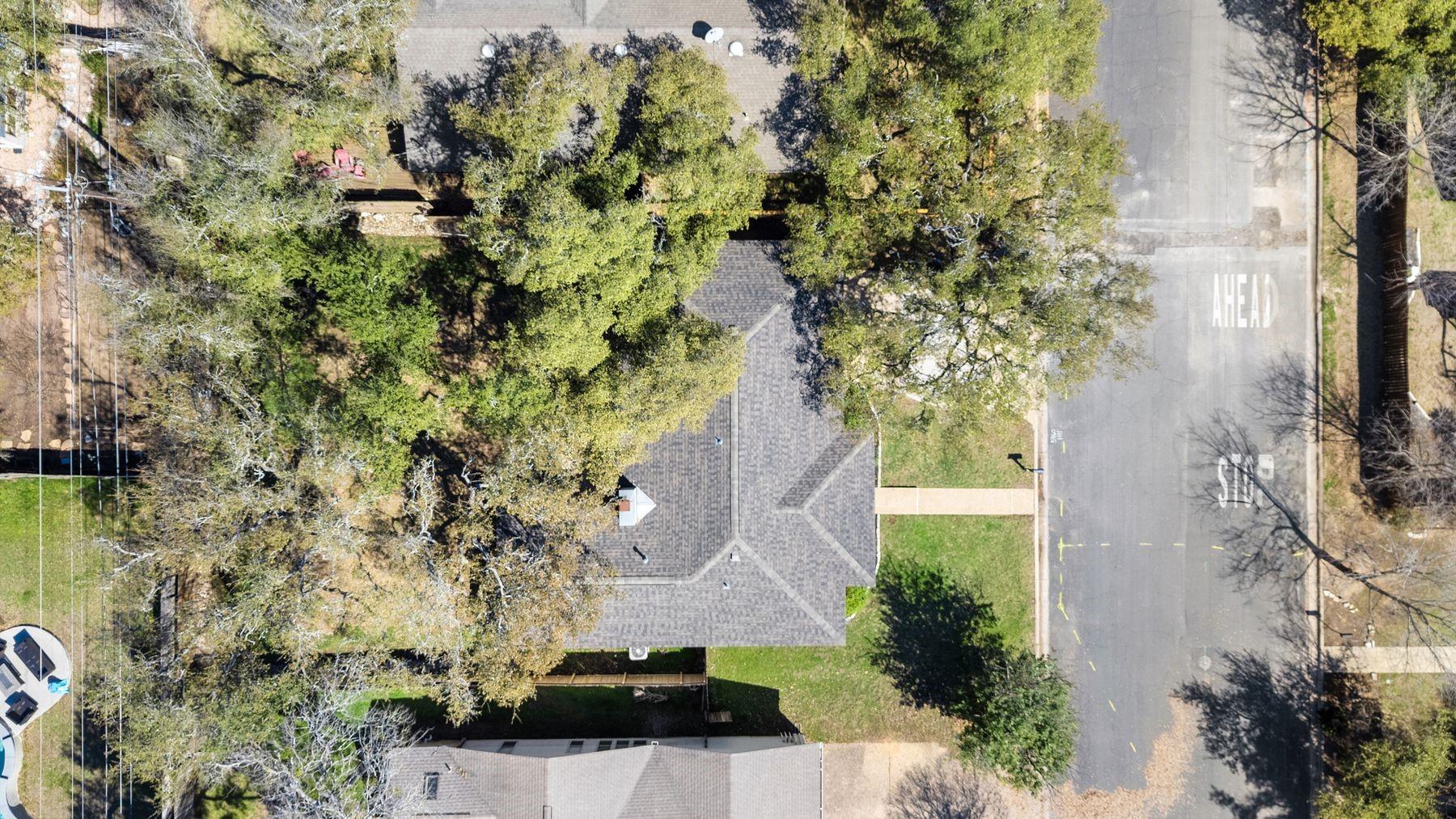 11704 Broad Oaks Dr Property Photo 28