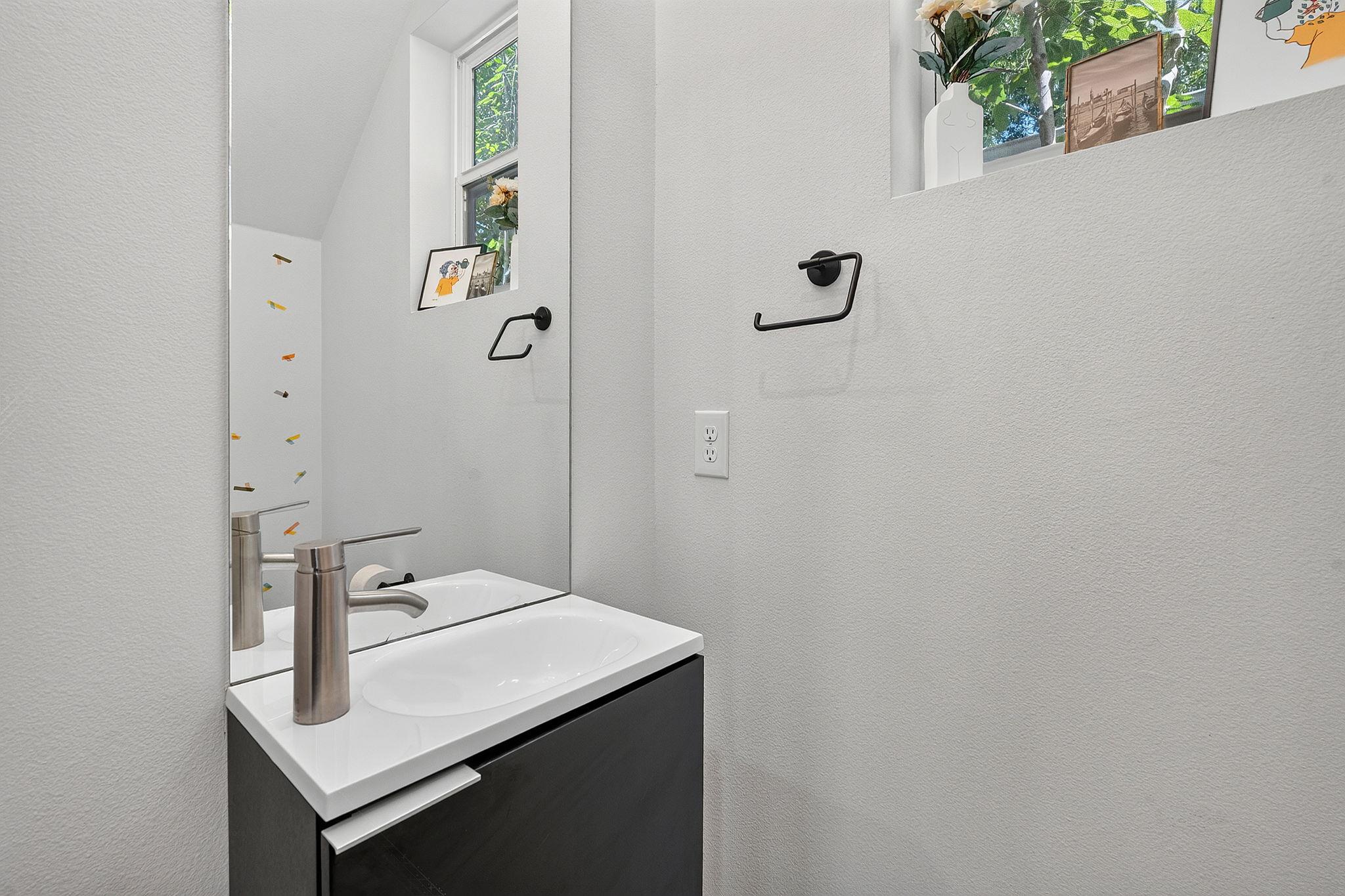 1906 Salina St #2 Property Photo 10