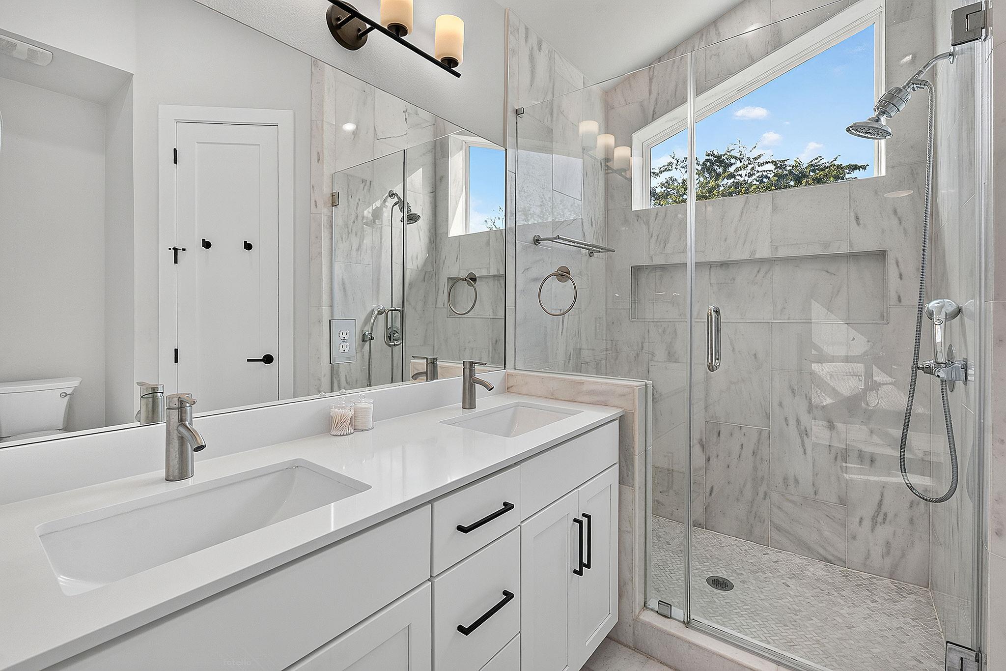 1906 Salina St #2 Property Photo 13