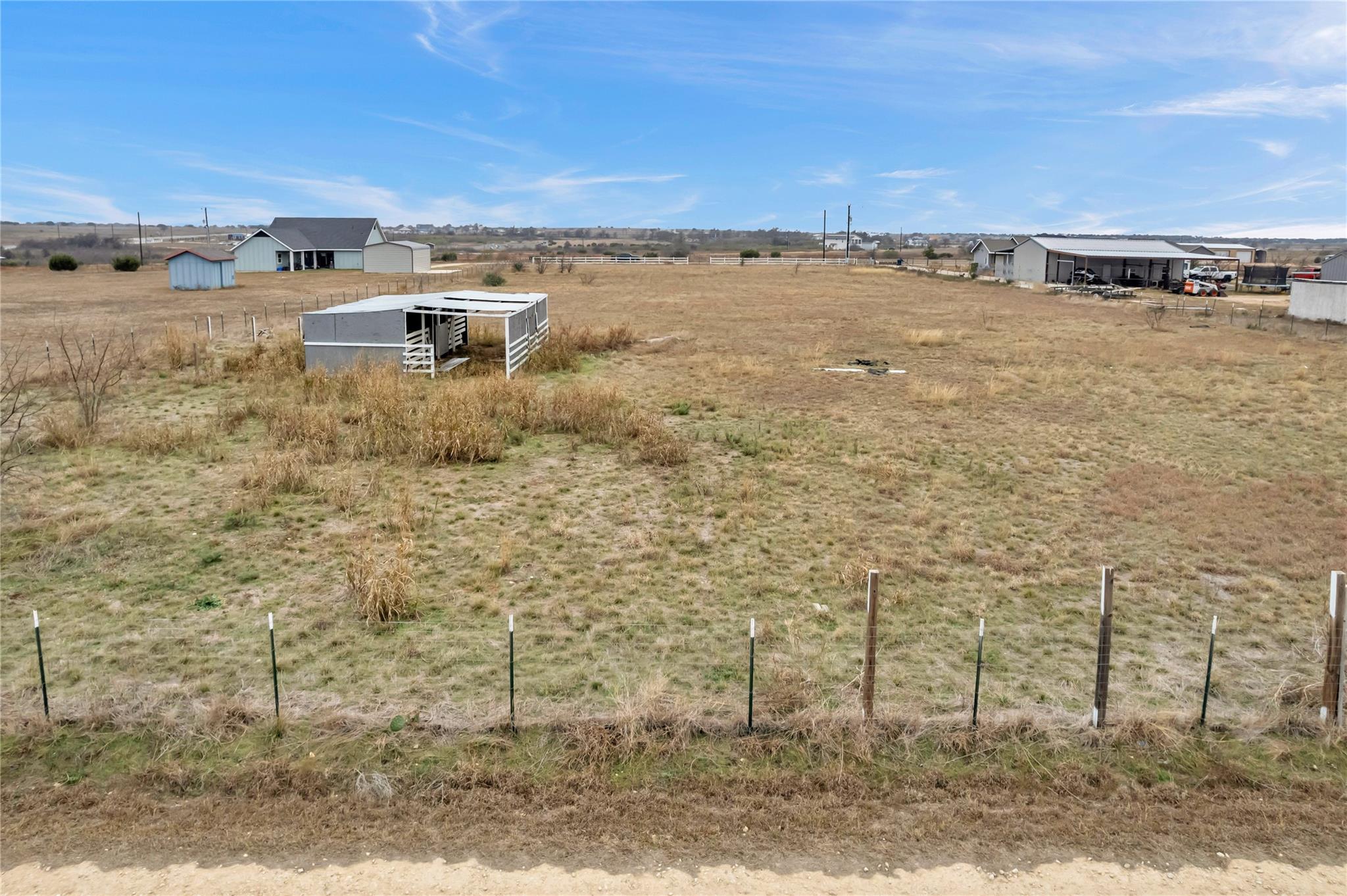 123 Lila Ln Property Photo 8