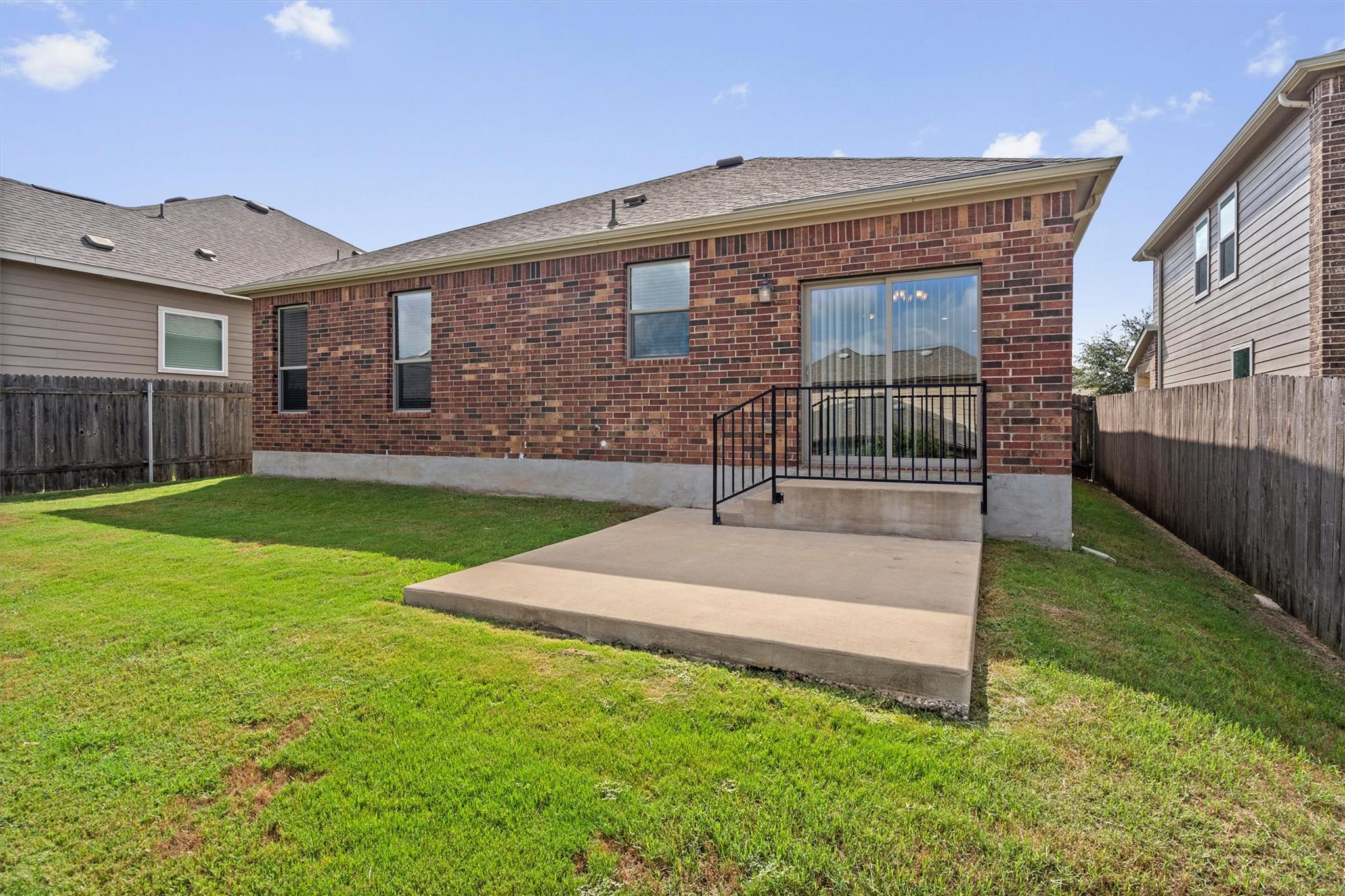 7604 Knockfin Dr Property Photo 26