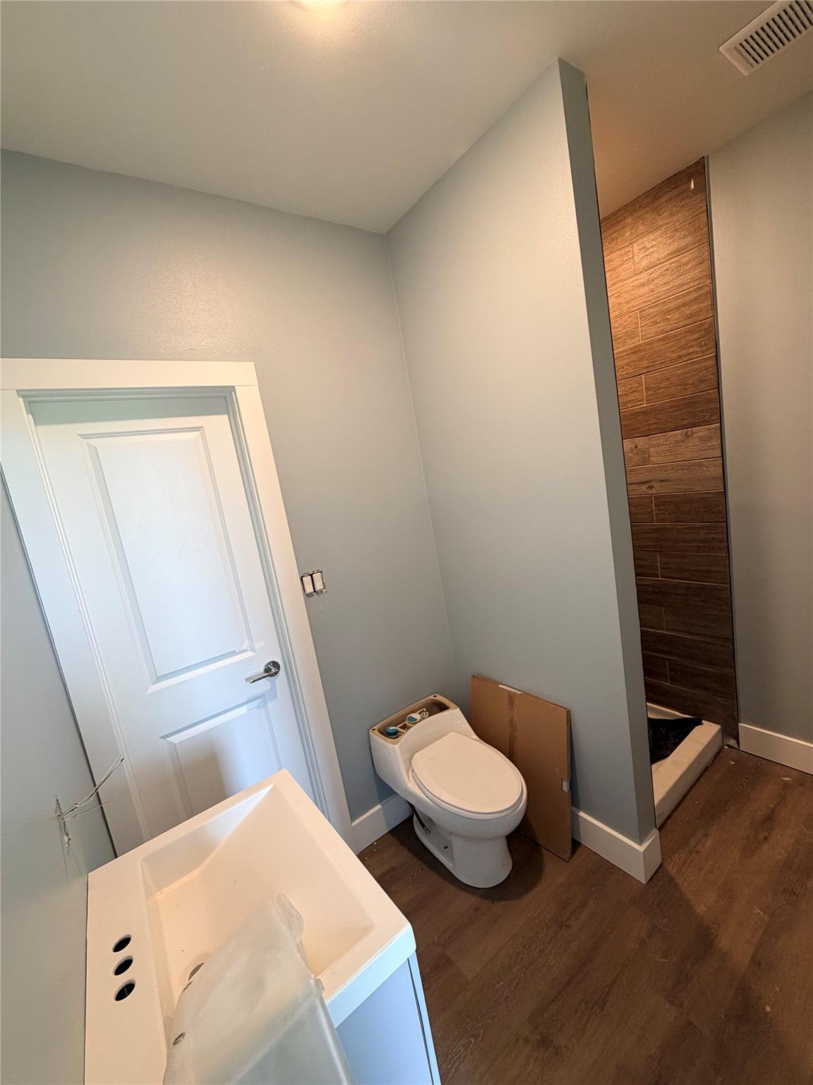 2030 Ash St Property Photo 17