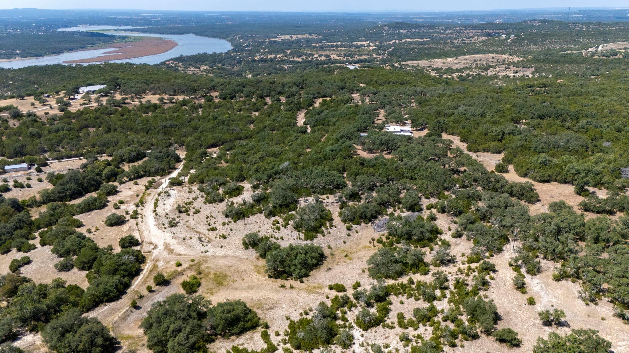 001 Post Oak Bend Loop Property Photo 9