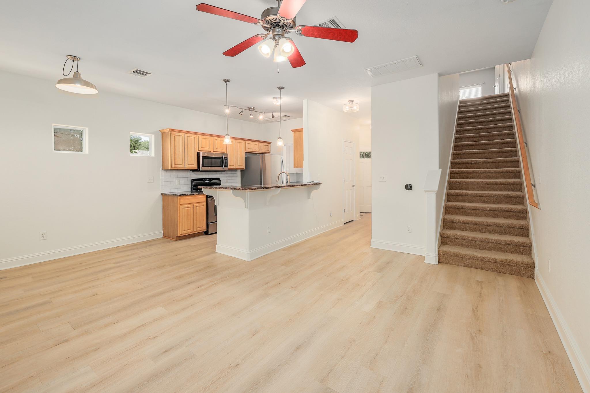 4803 Pecan Springs Rd #b Property Photo 5