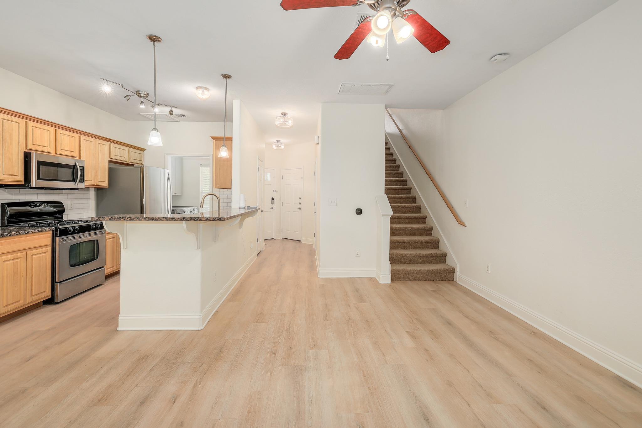 4803 Pecan Springs Rd #b Property Photo 6