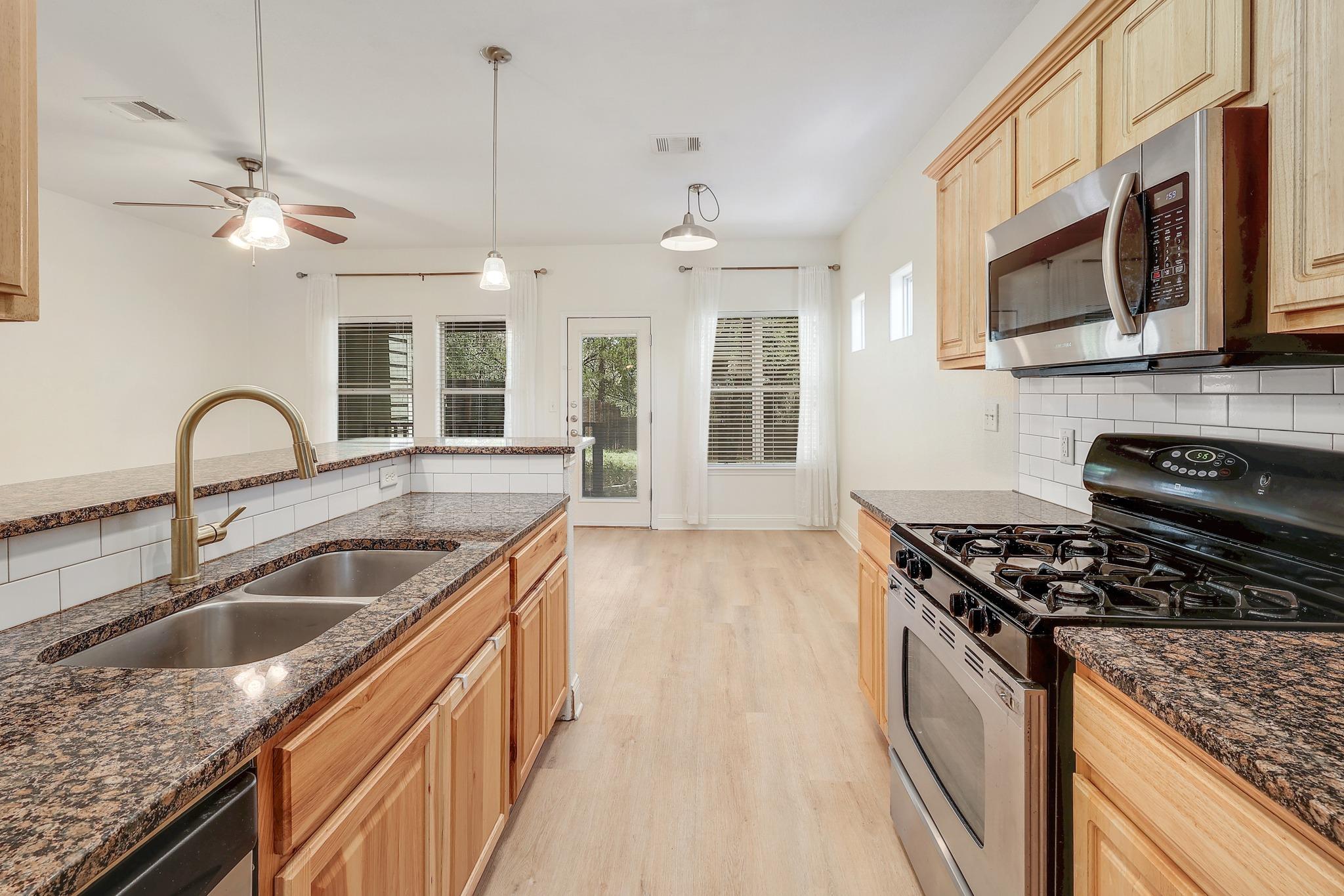 4803 Pecan Springs Rd #b Property Photo 12