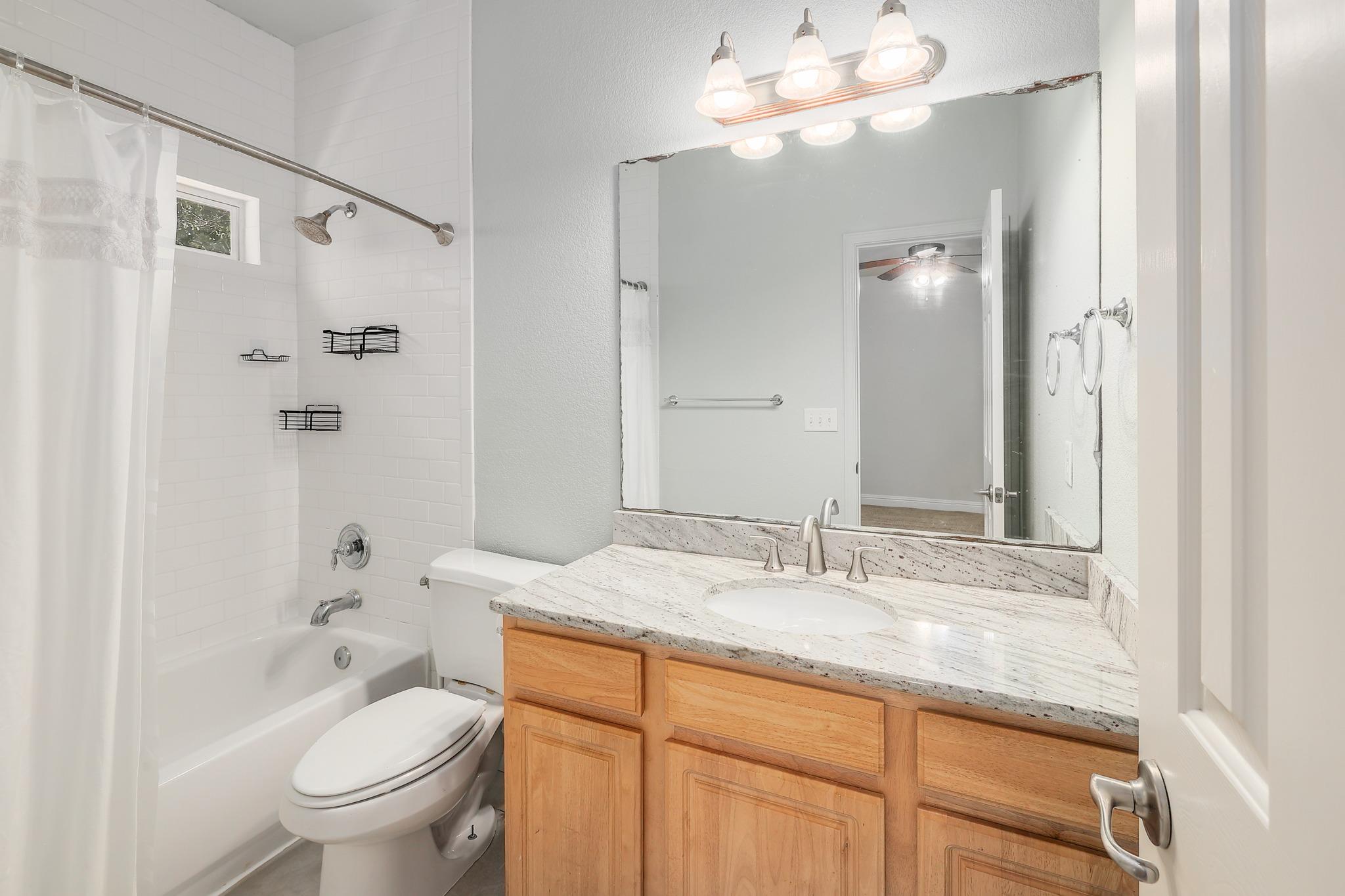 4803 Pecan Springs Rd #b Property Photo 16