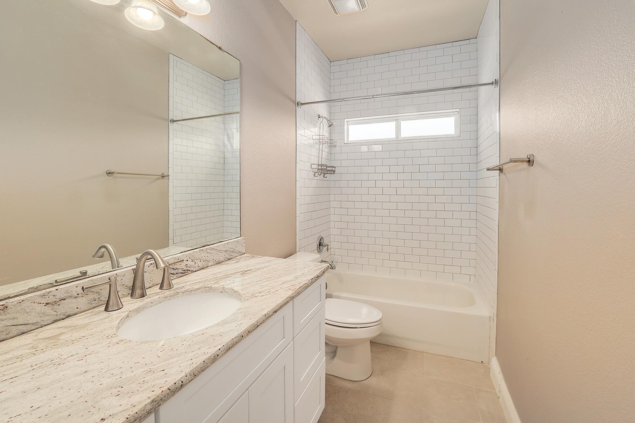 4803 Pecan Springs Rd #b Property Photo 21