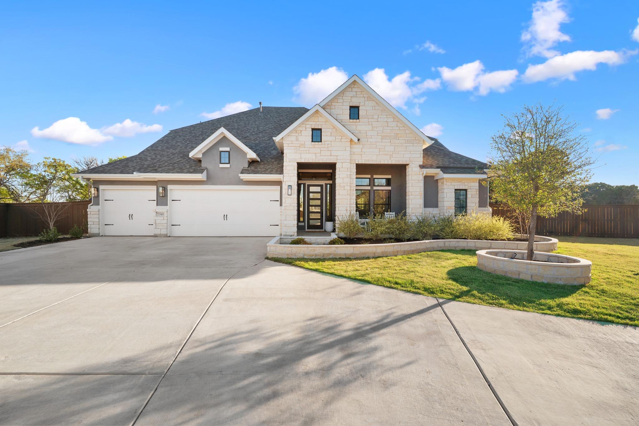 2345 Beebalm St Property Photo 2
