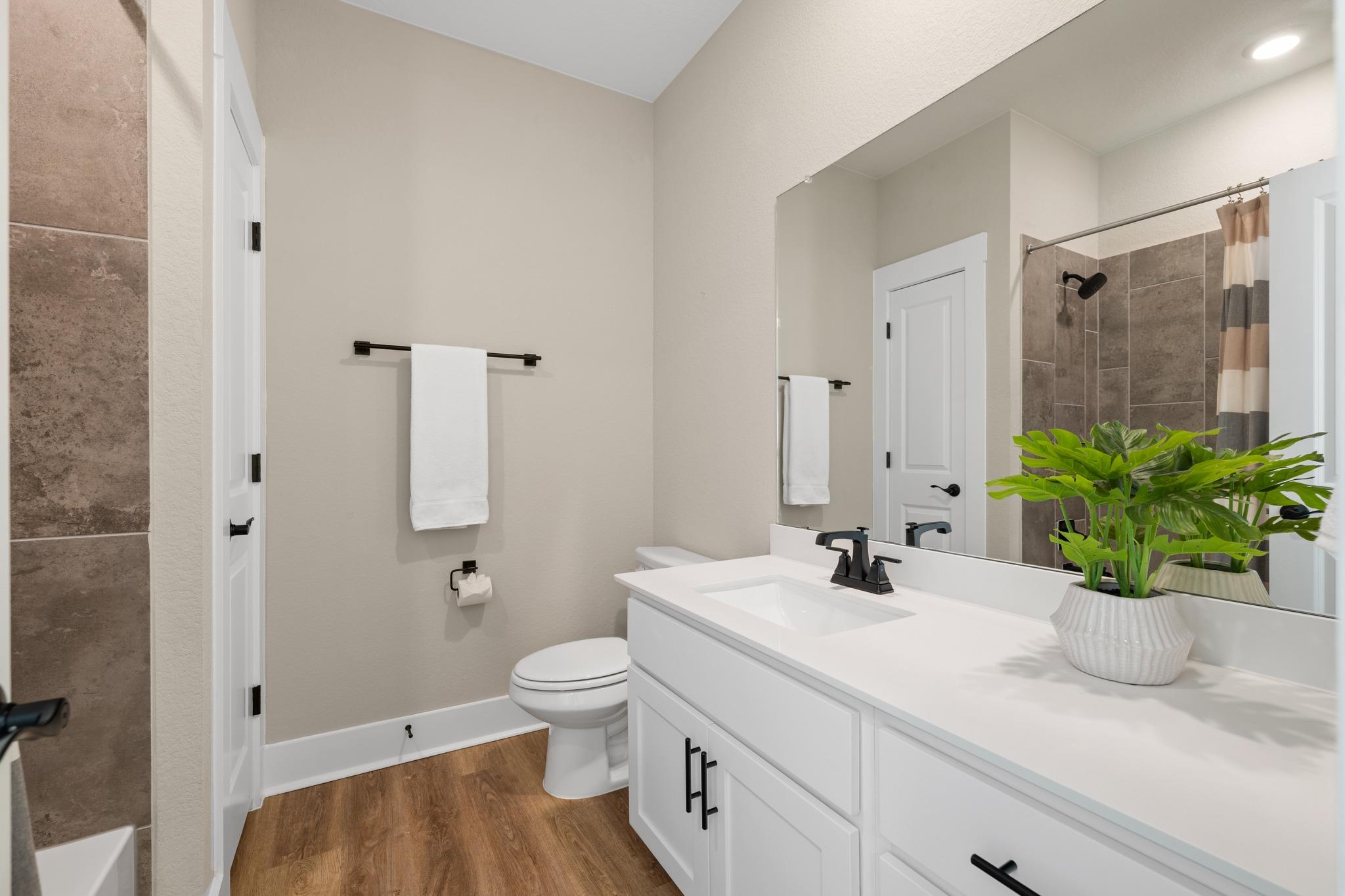 2345 Beebalm St Property Photo 28