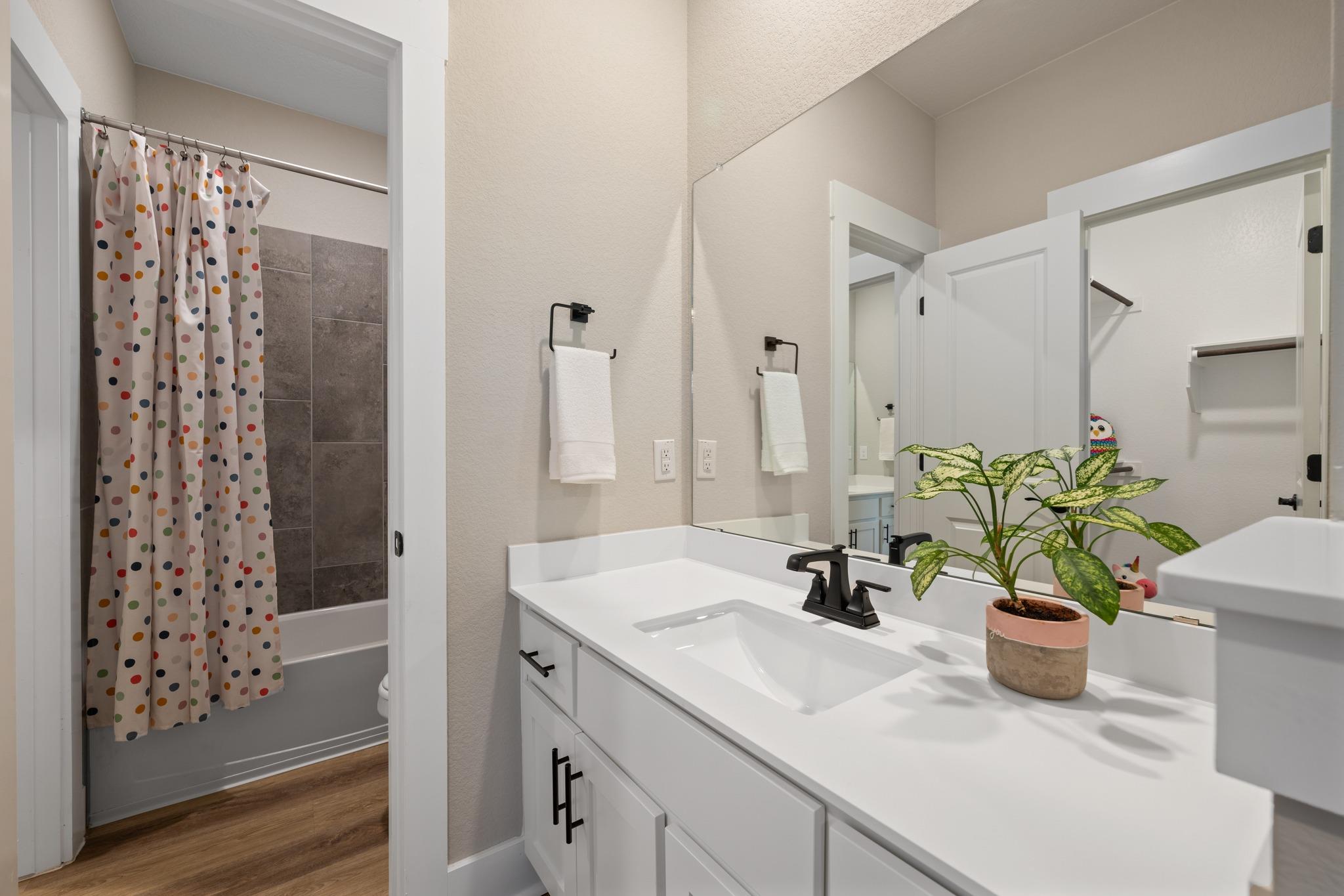 2345 Beebalm St Property Photo 31