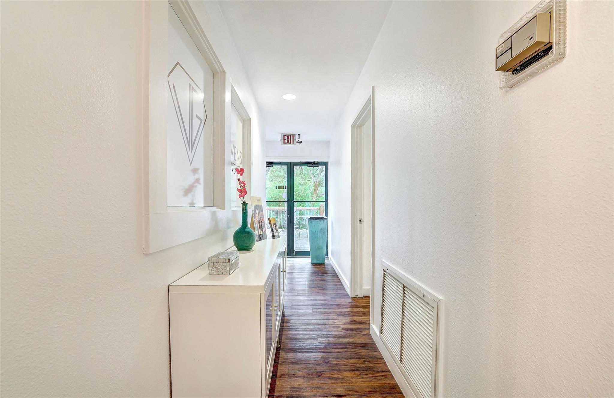 3939 Bee Cave Rd #b-3 Property Photo 25