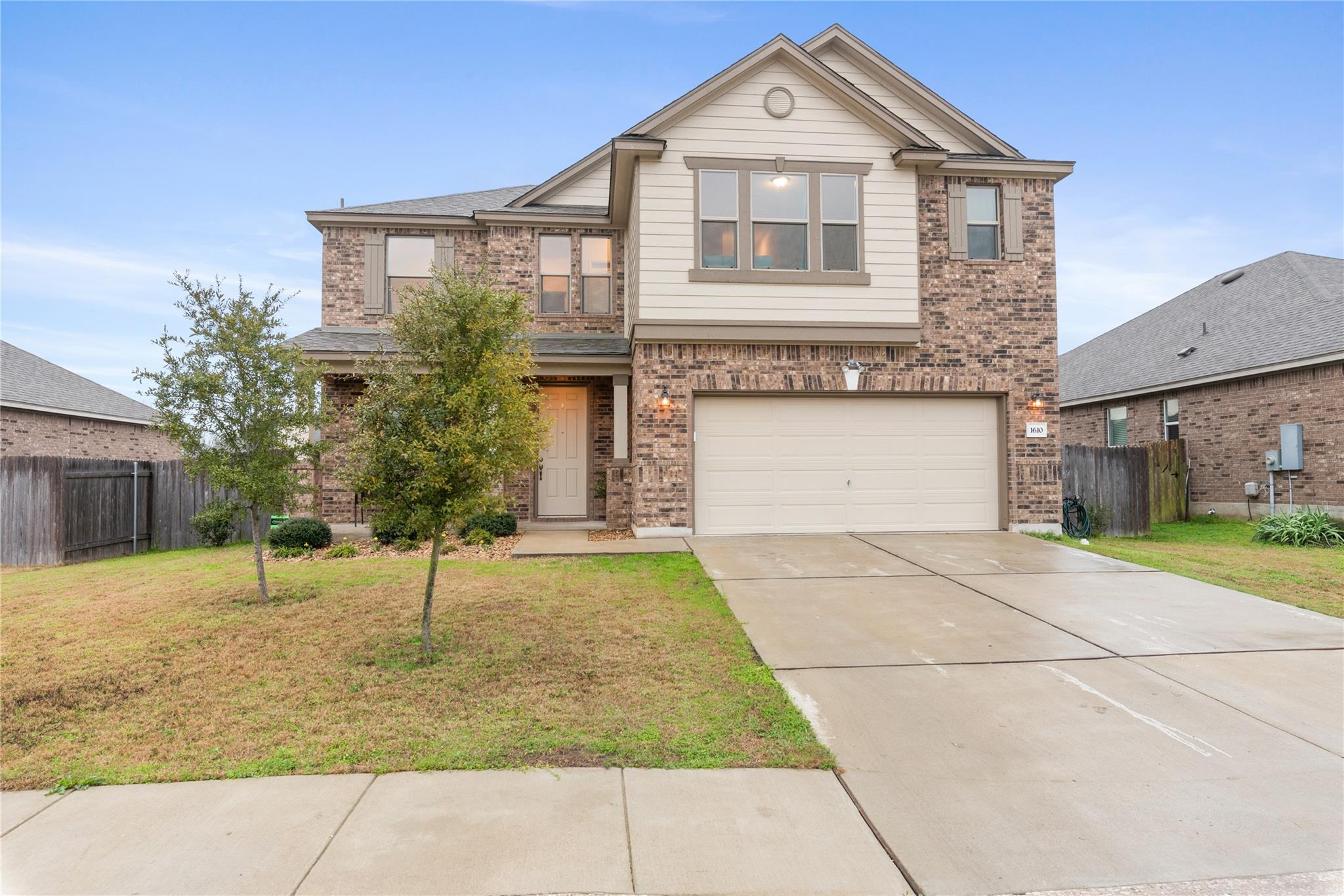 1610 Henbit Ln Property Photo