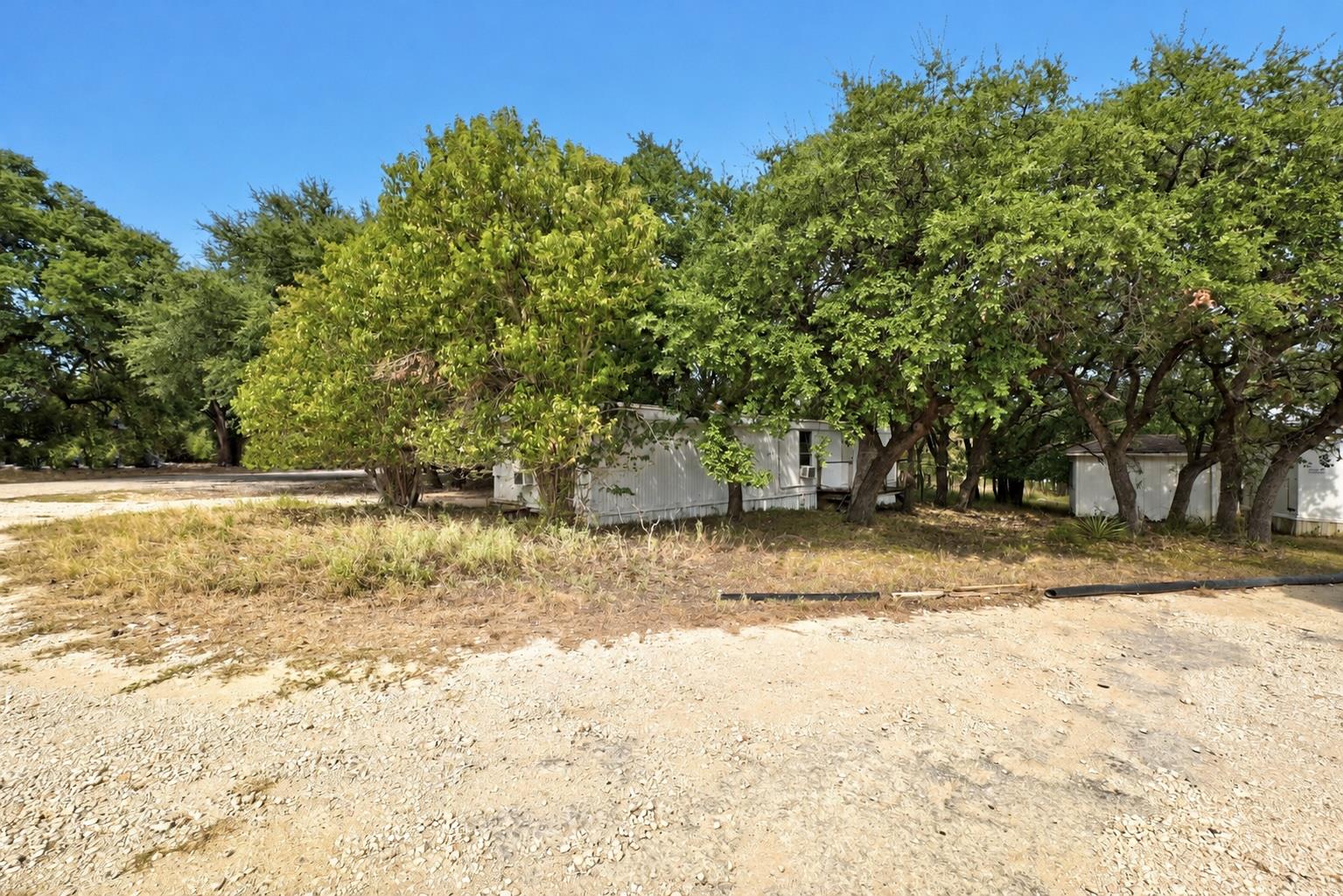 601 Len Bar Ct Property Photo 22