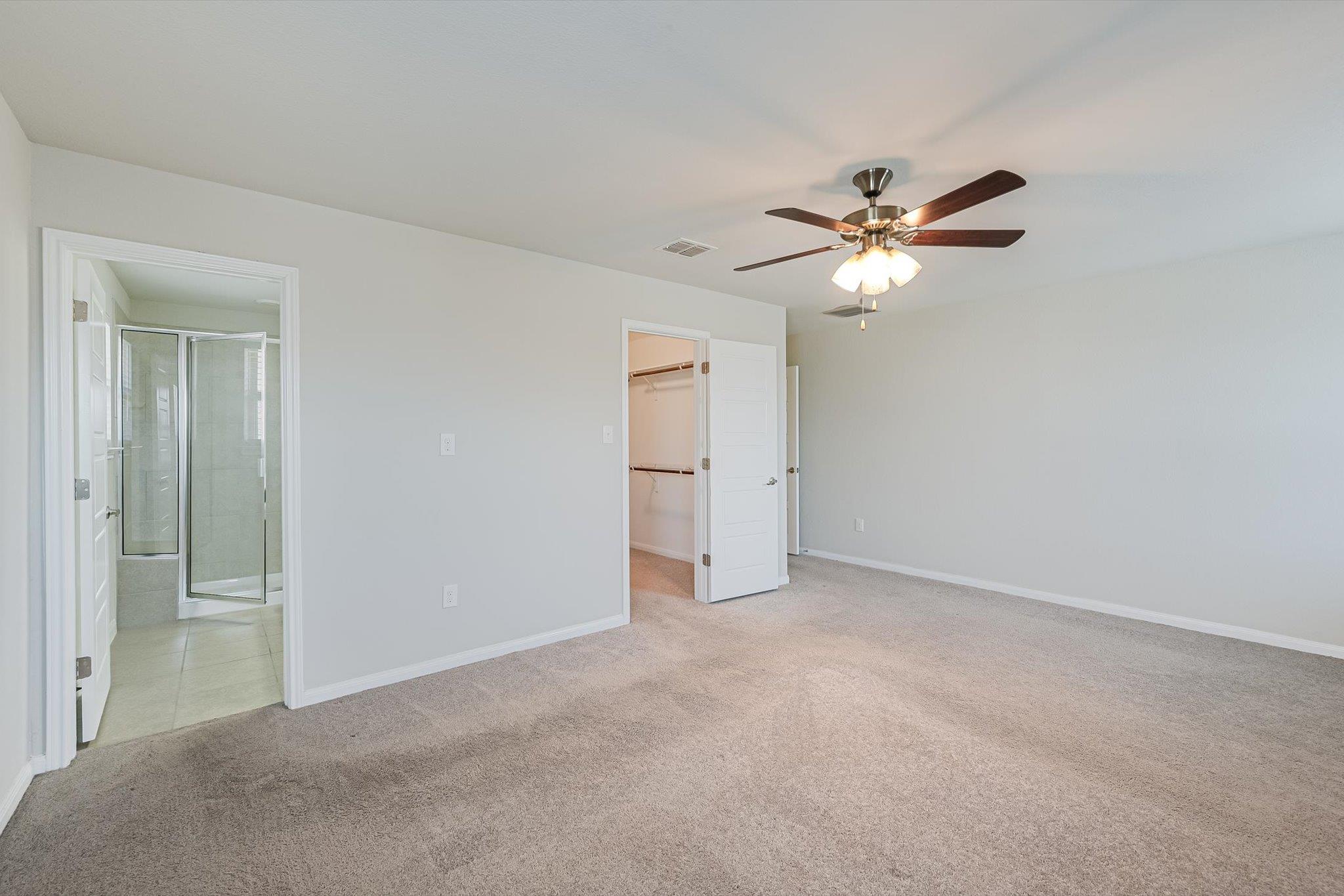 1300 Falconer Way Property Photo 12