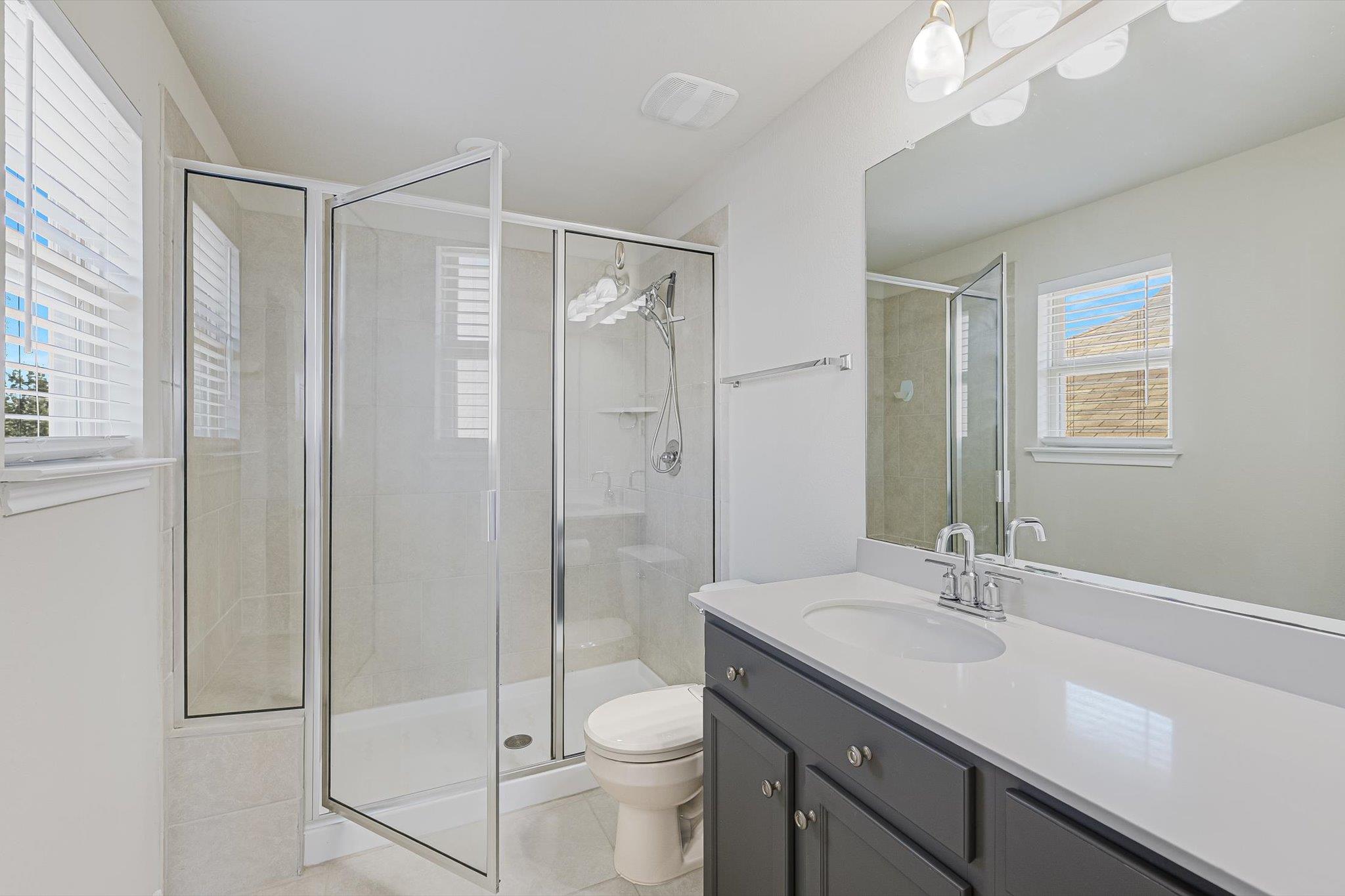 1300 Falconer Way Property Photo 14