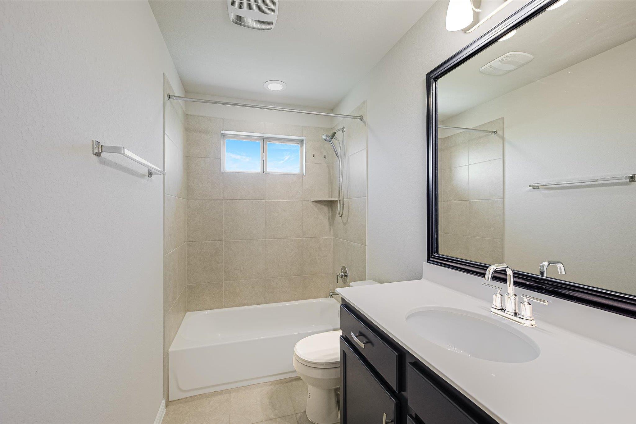 1300 Falconer Way Property Photo 16