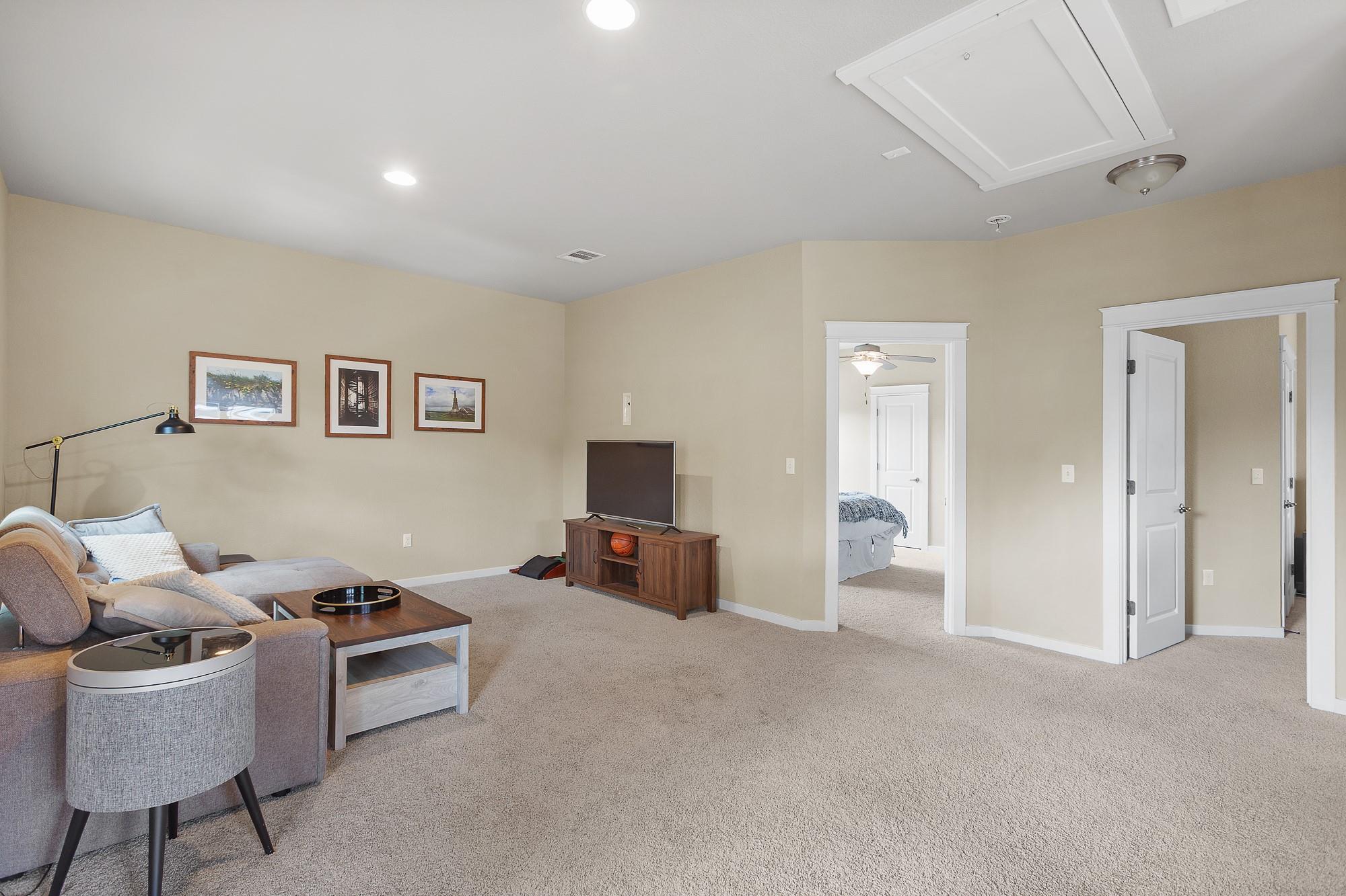 3808 Mattie St Property Photo 20