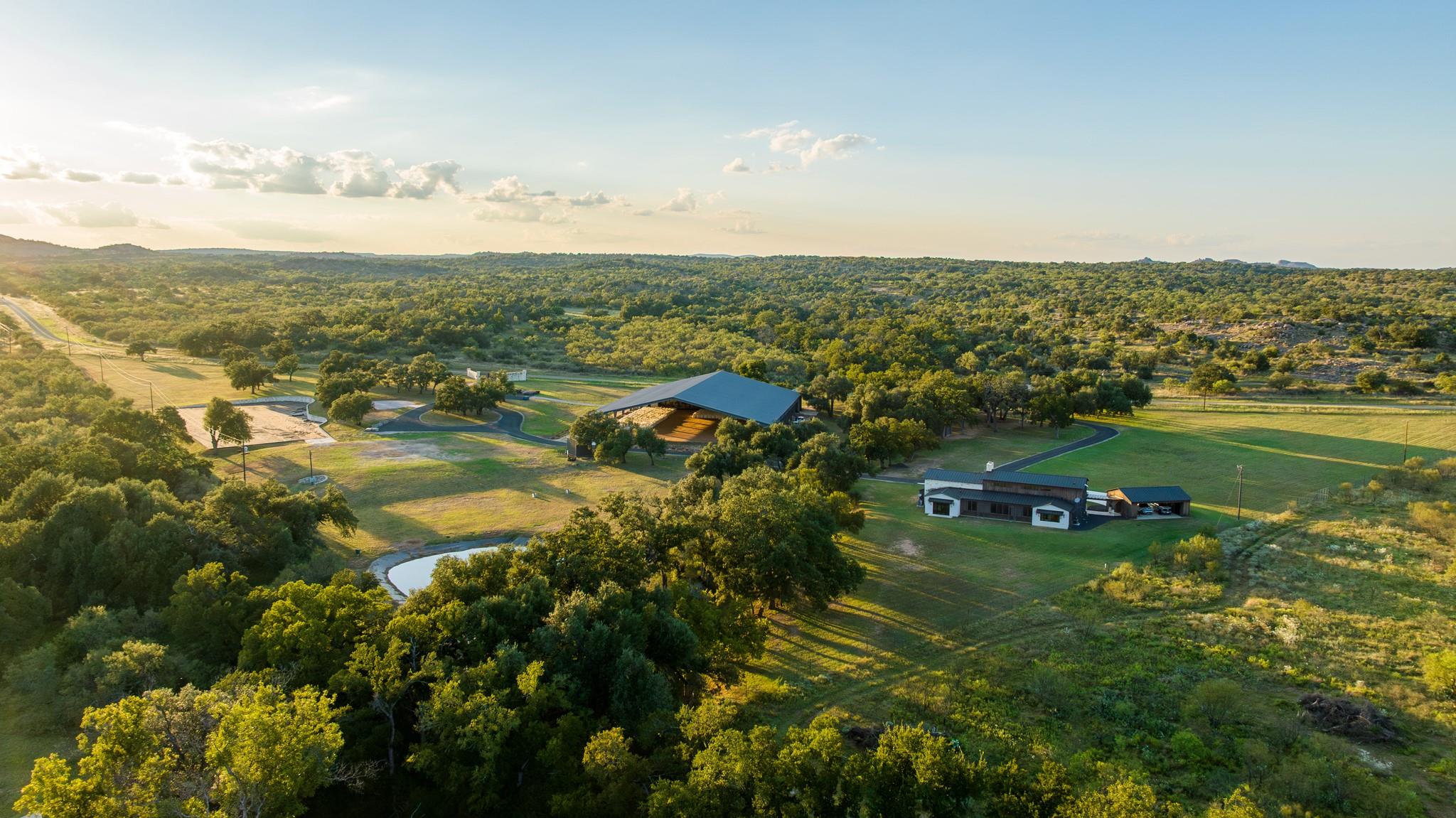 5862 Ranch Road 965 None Property Photo 4