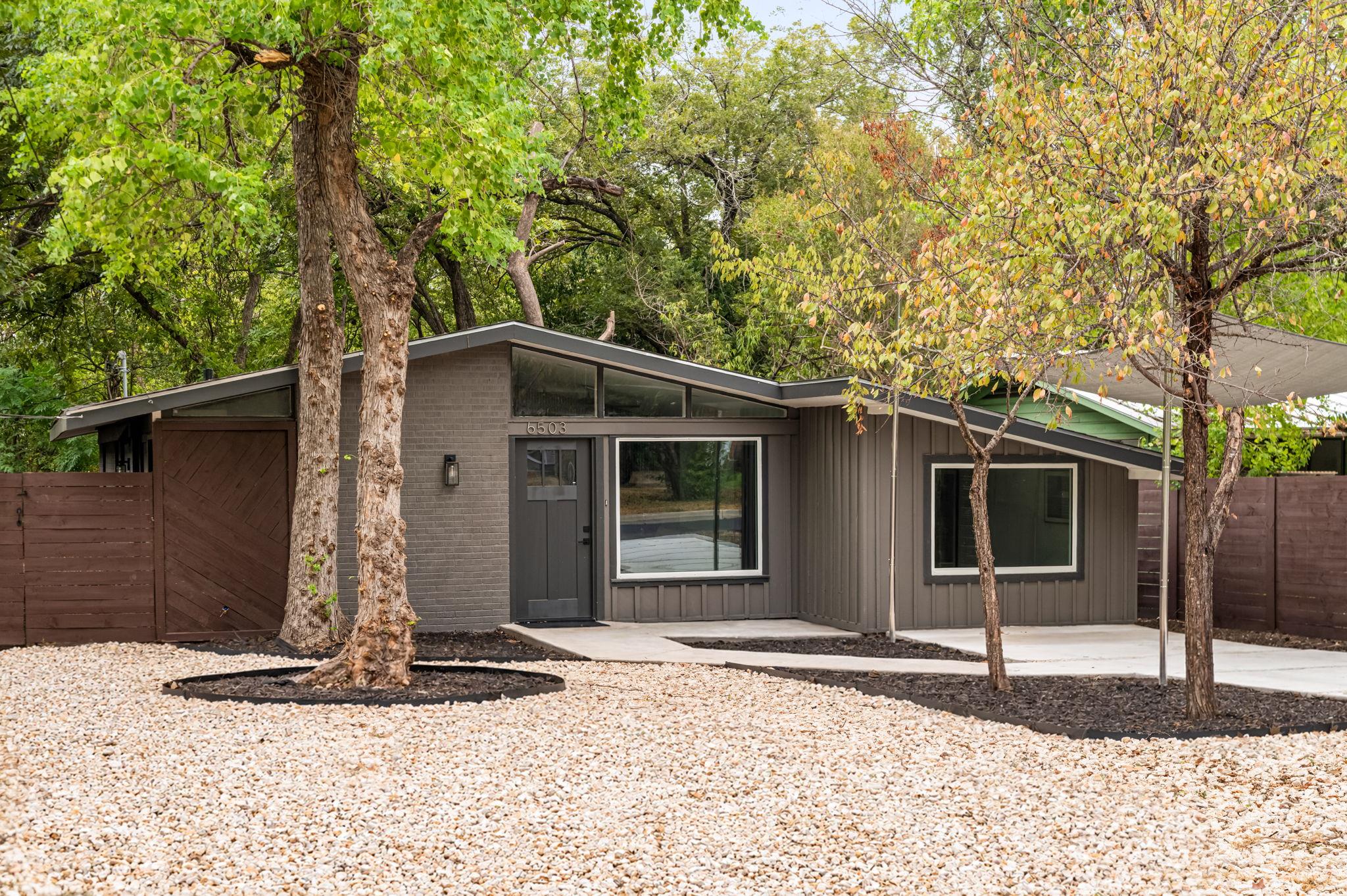 6503 Linda Ln Property Photo 1