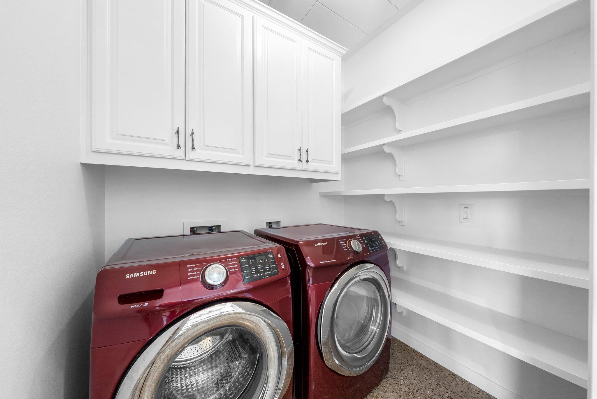 512 W Saint Johns Ave #b (back Unit) Property Photo 11
