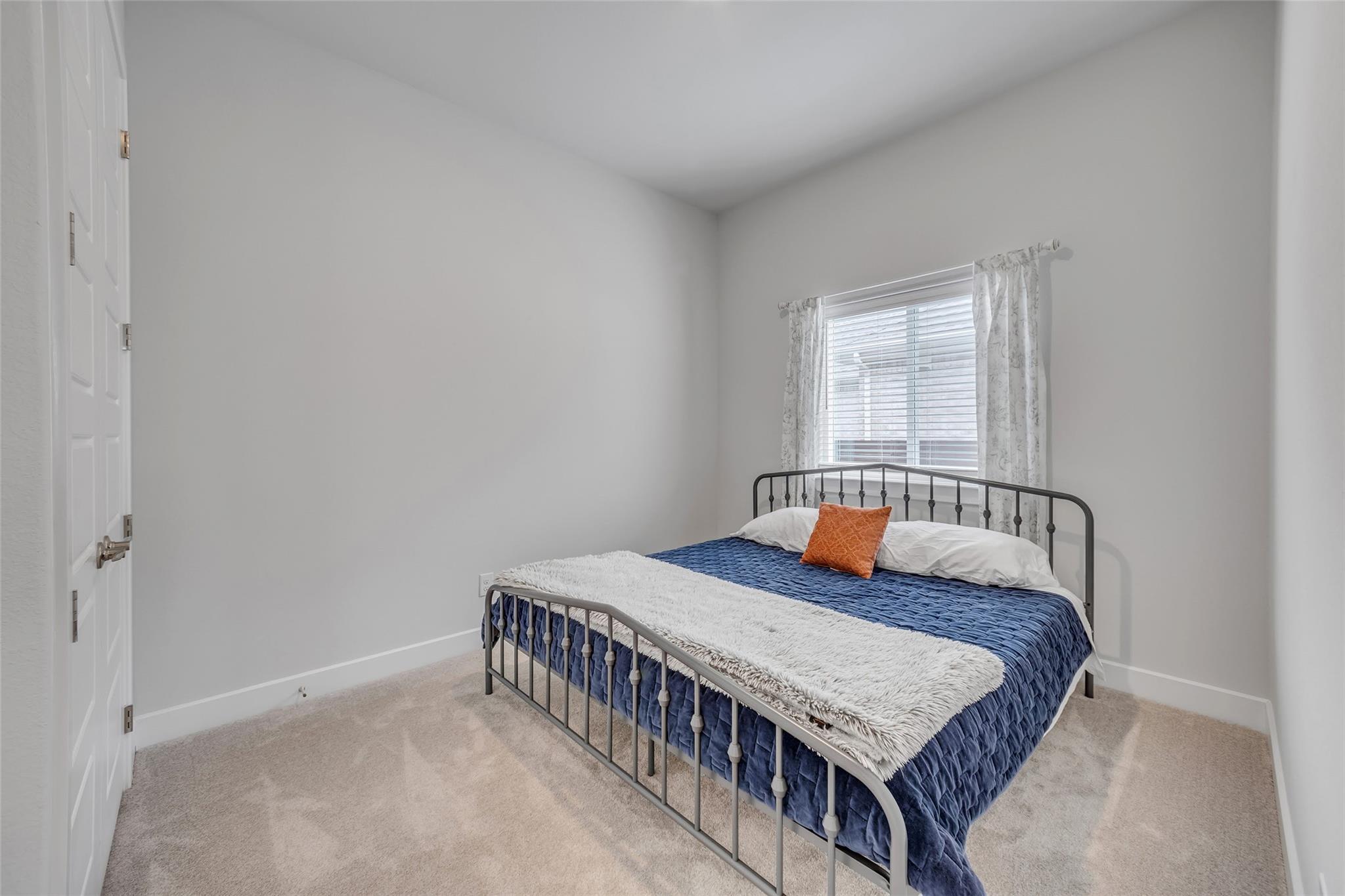 8517 Grenadier Dr Property Photo 20