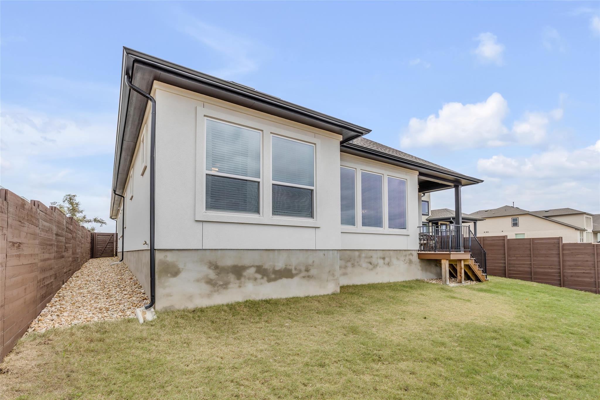 8517 Grenadier Dr Property Photo 30