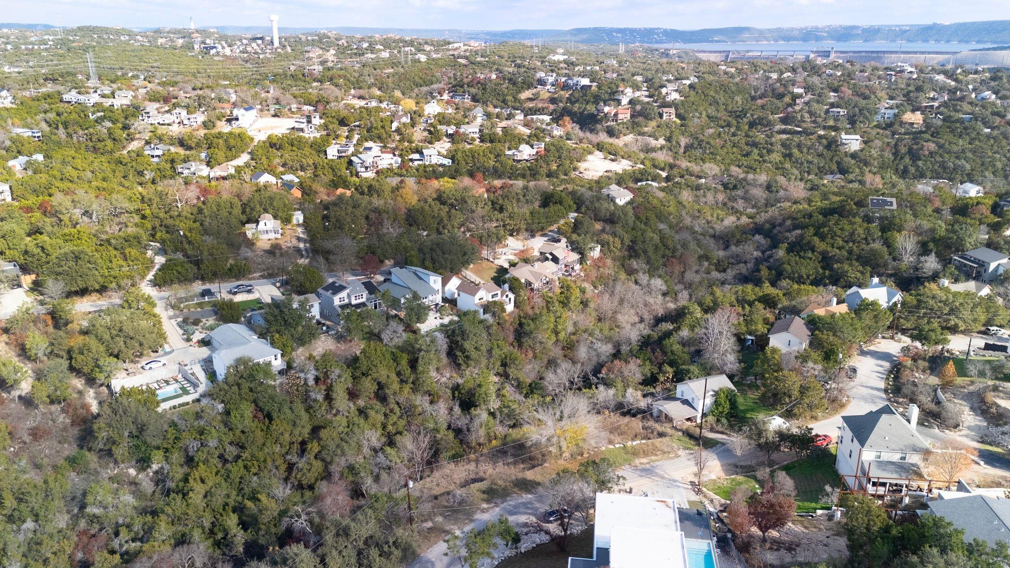 14506 Hunters Pass Property Photo 4