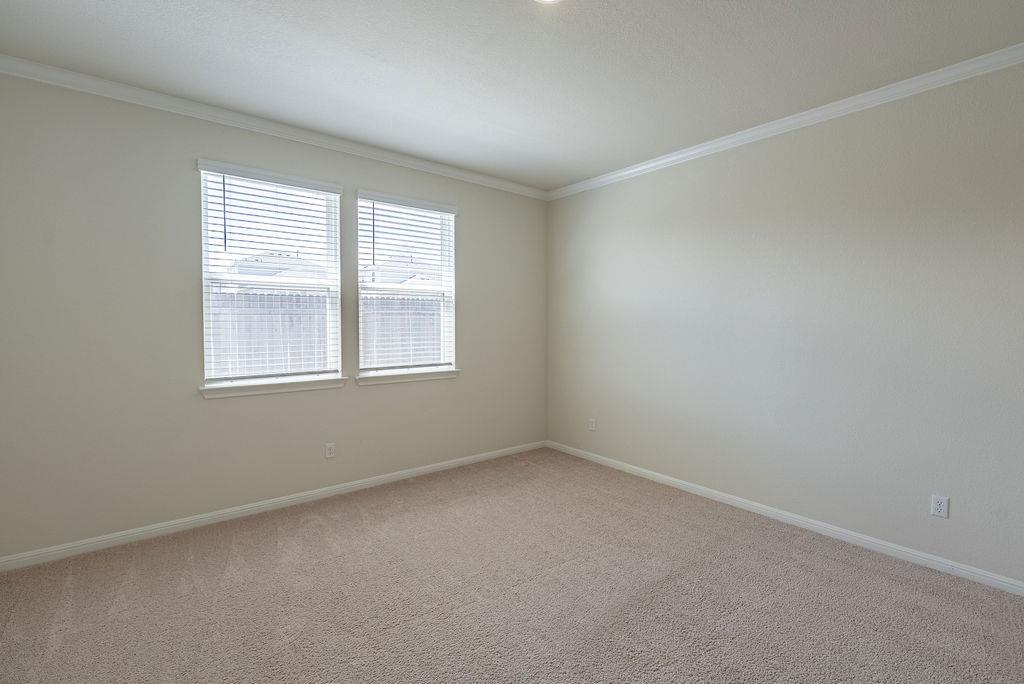 10609 Best Bet Way Property Photo 8
