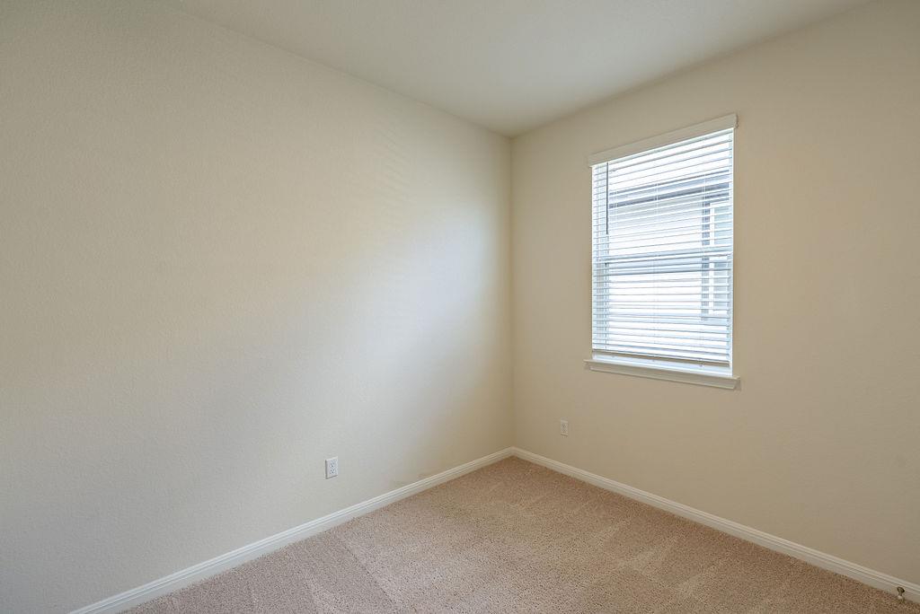 10609 Best Bet Way Property Photo 15